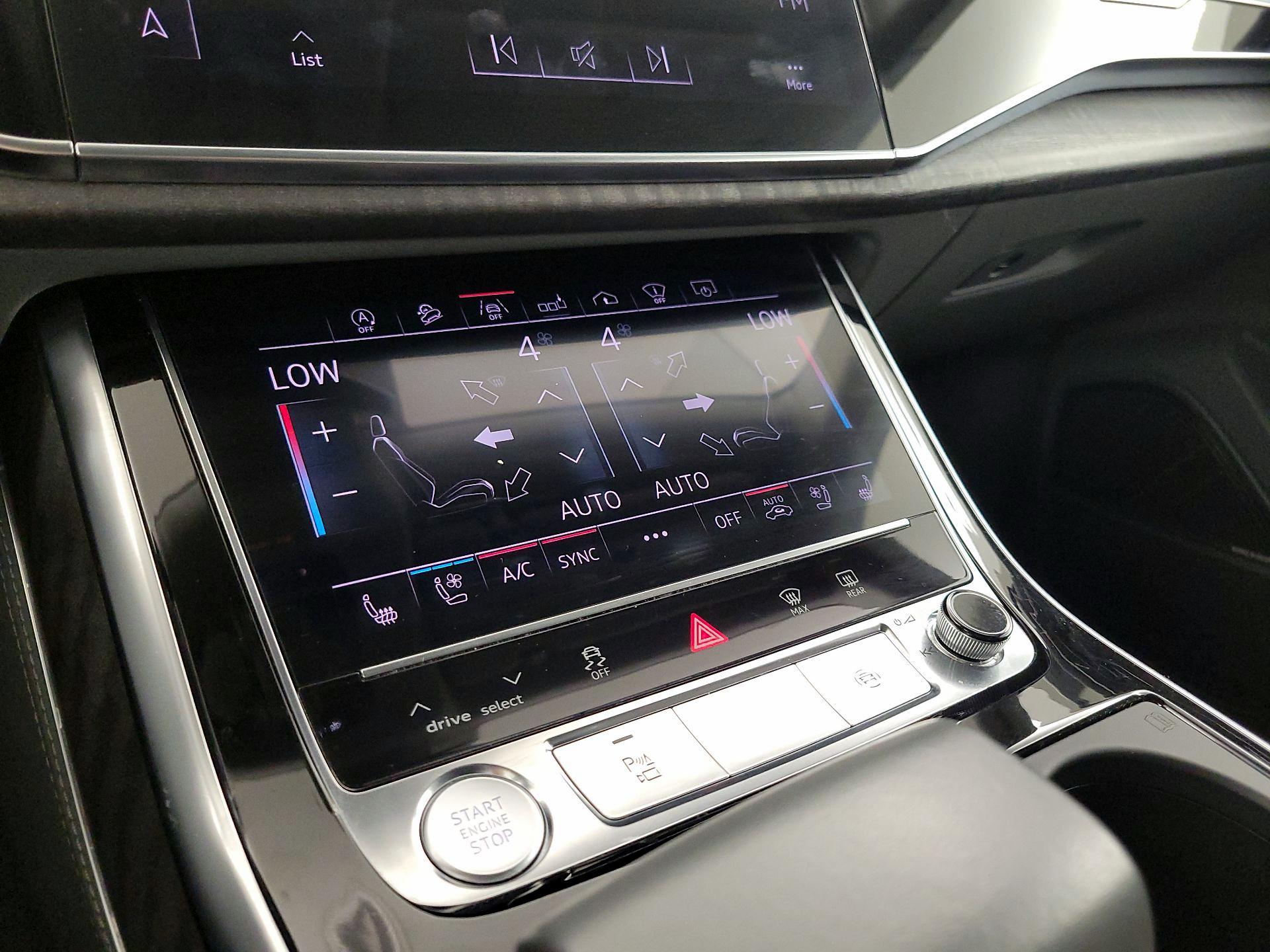 Thumbnail: 2019 Audi Q8 - 17