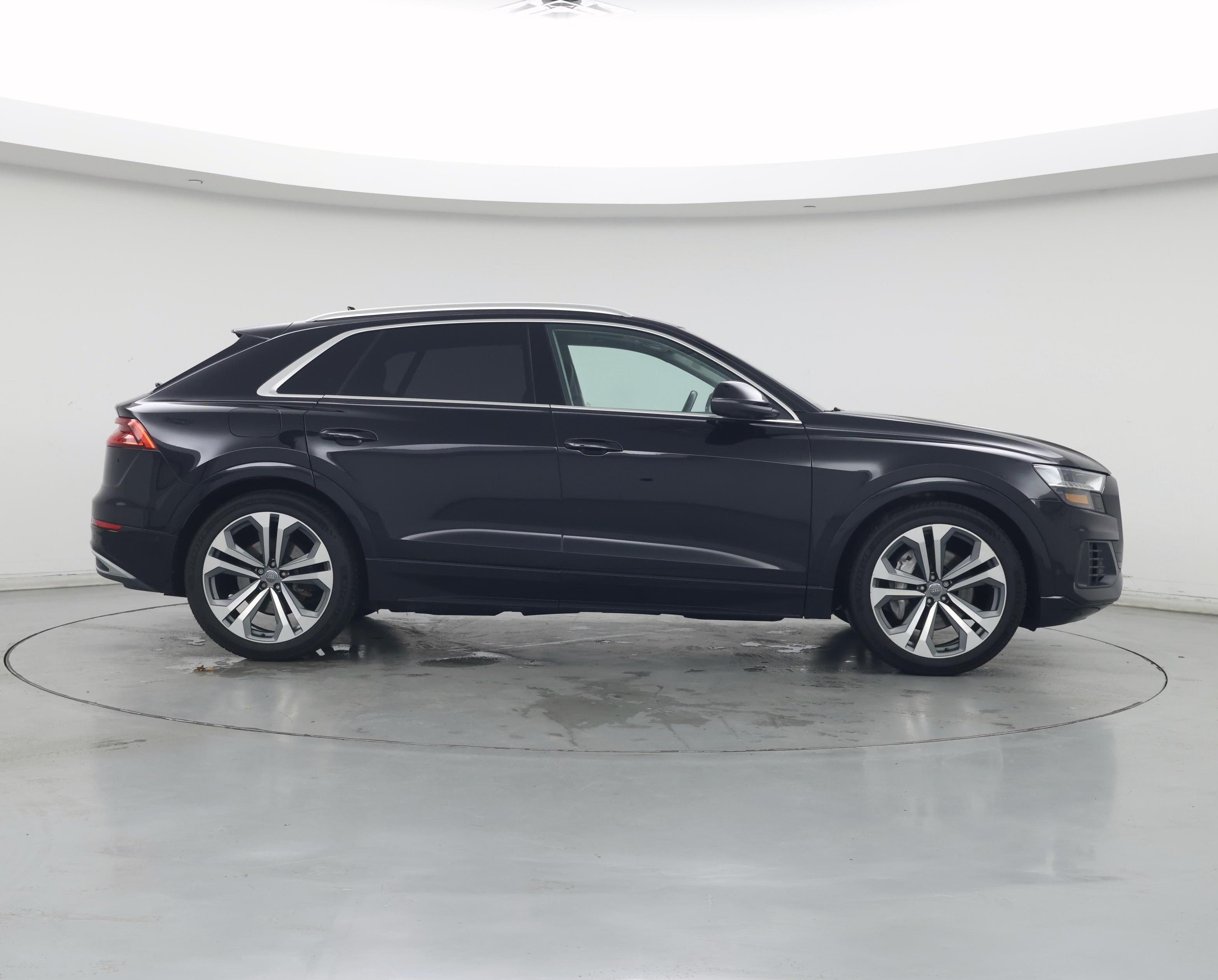 Thumbnail: 2019 Audi Q8 - 7