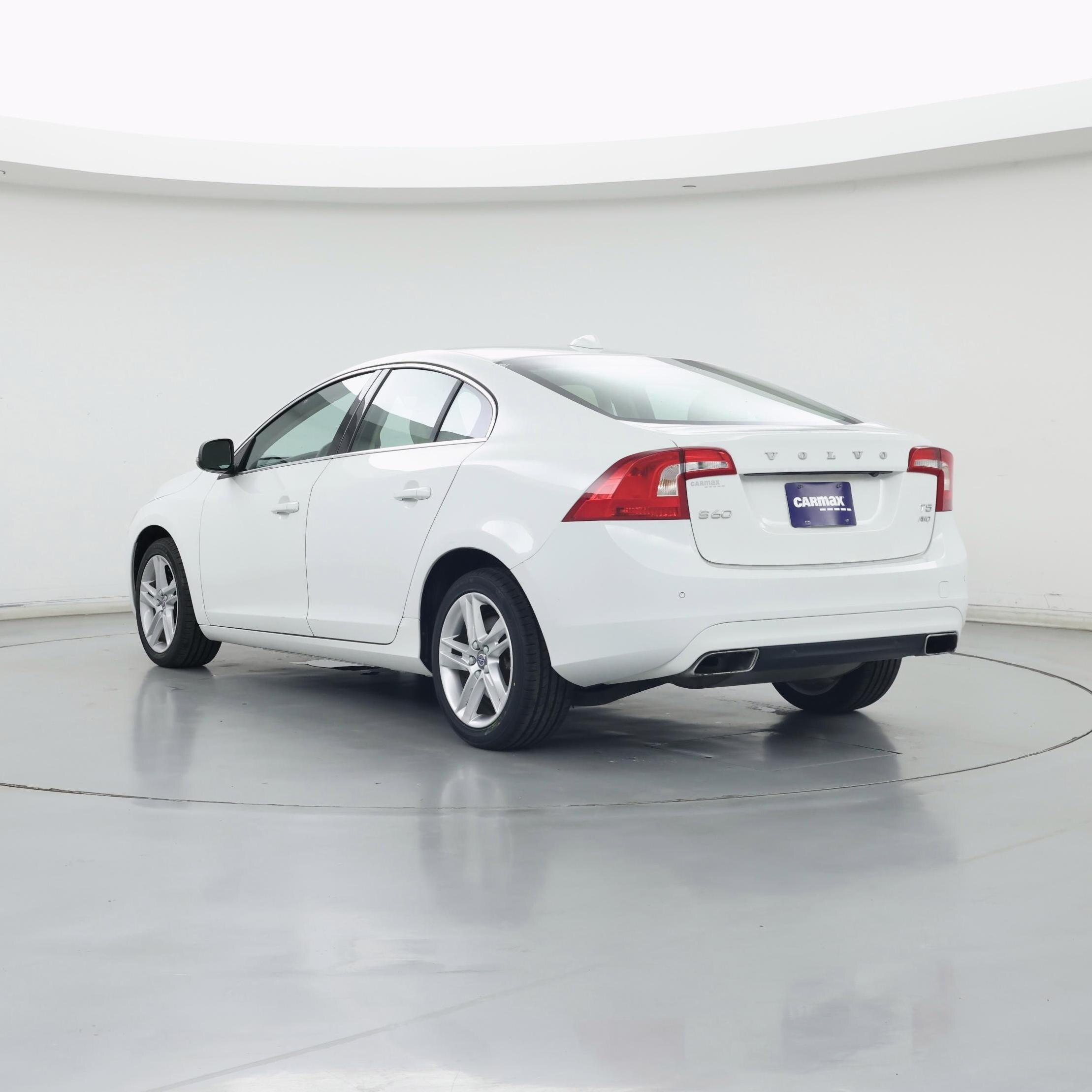 Thumbnail: 2015 Volvo S60 - 2