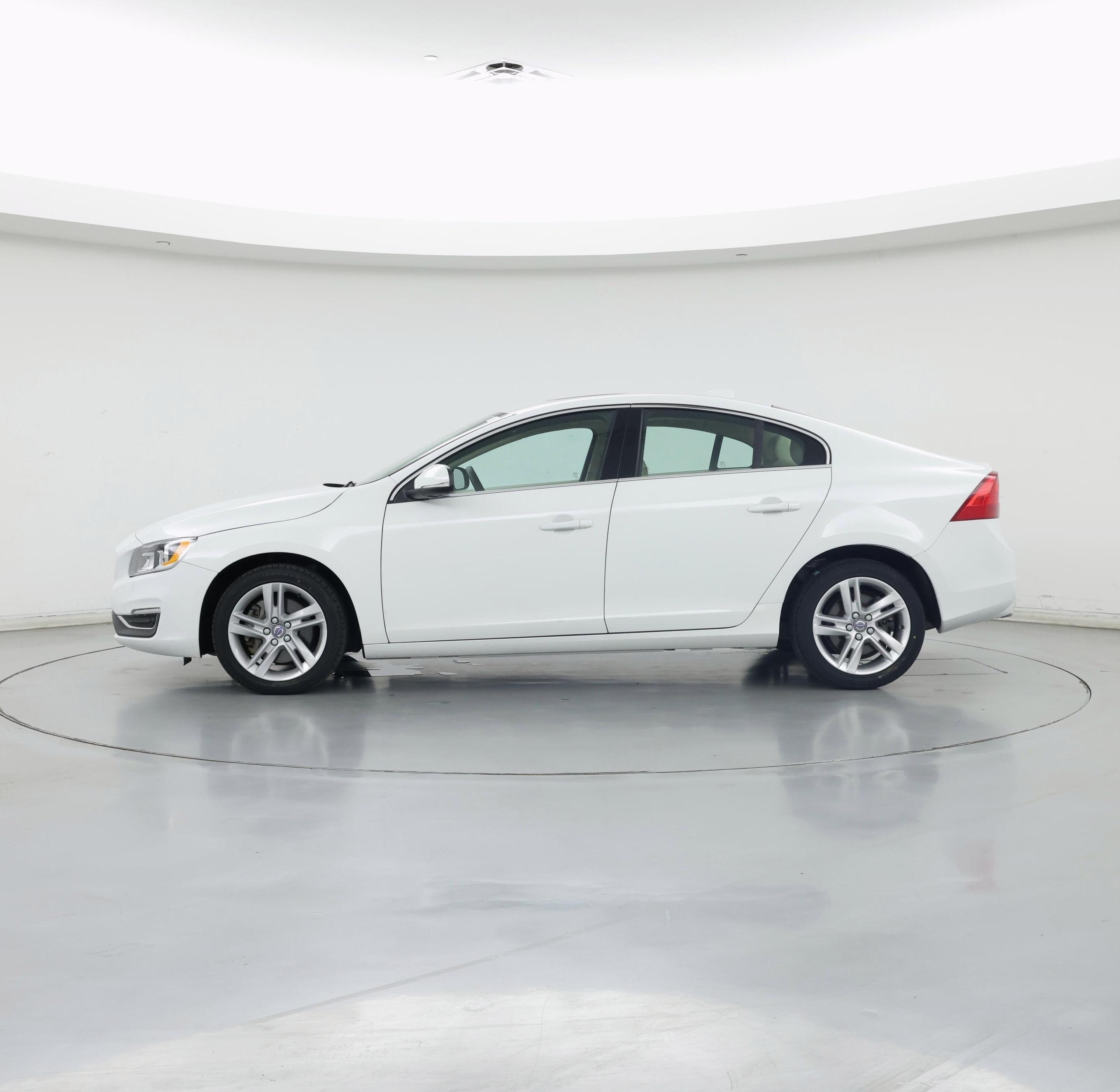 Thumbnail: 2015 Volvo S60 - 3