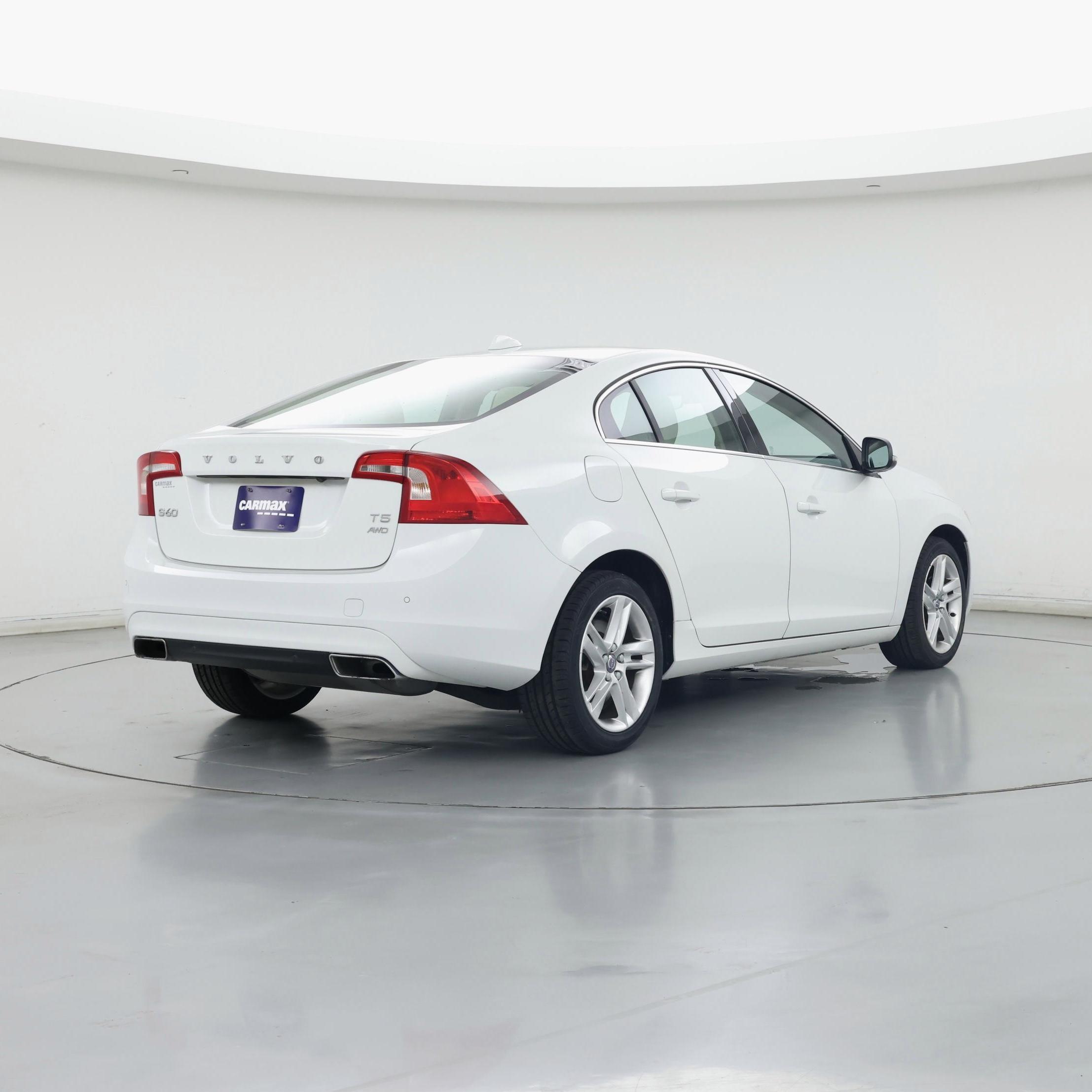 Thumbnail: 2015 Volvo S60 - 8