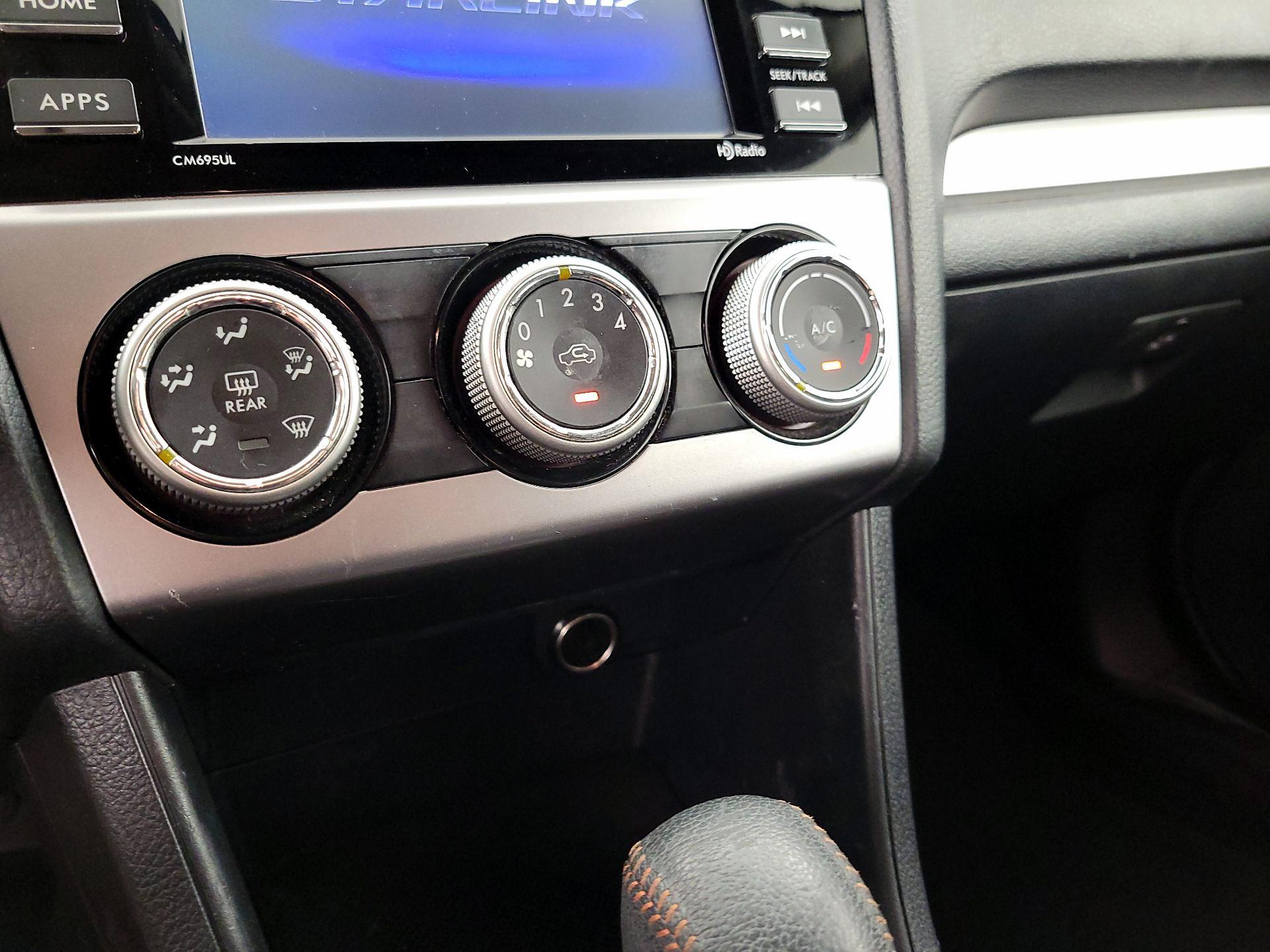 Thumbnail: 2016 Subaru XV Crosstrek - 16