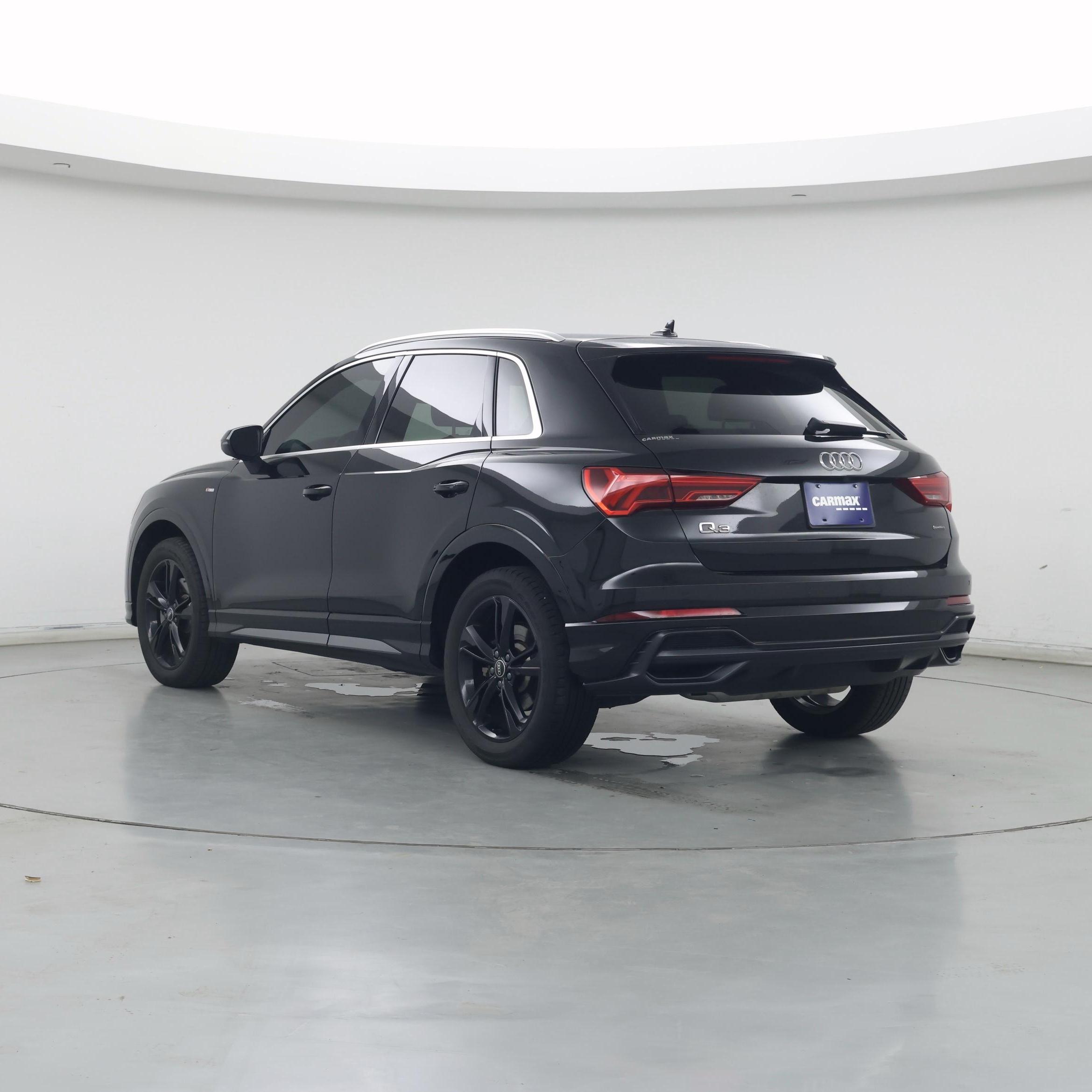 Thumbnail: 2022 Audi Q3 - 2