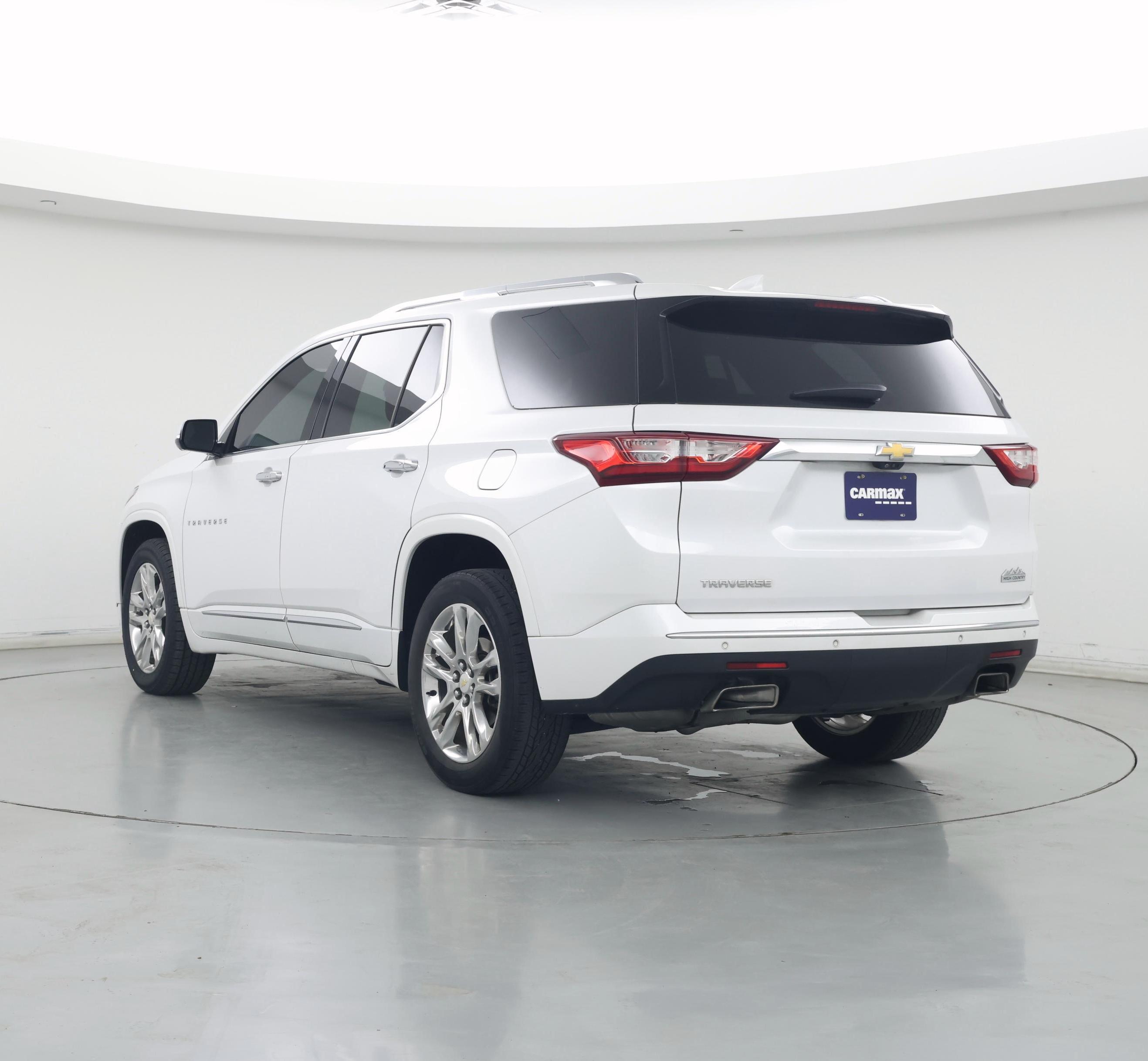 Thumbnail: 2020 Chevrolet Traverse - 2