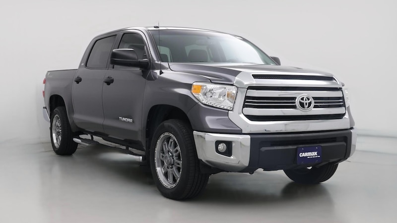 2017 Toyota Tundra SR5 Hero Image