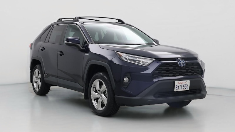 2021 Toyota RAV4 XLE Hero Image