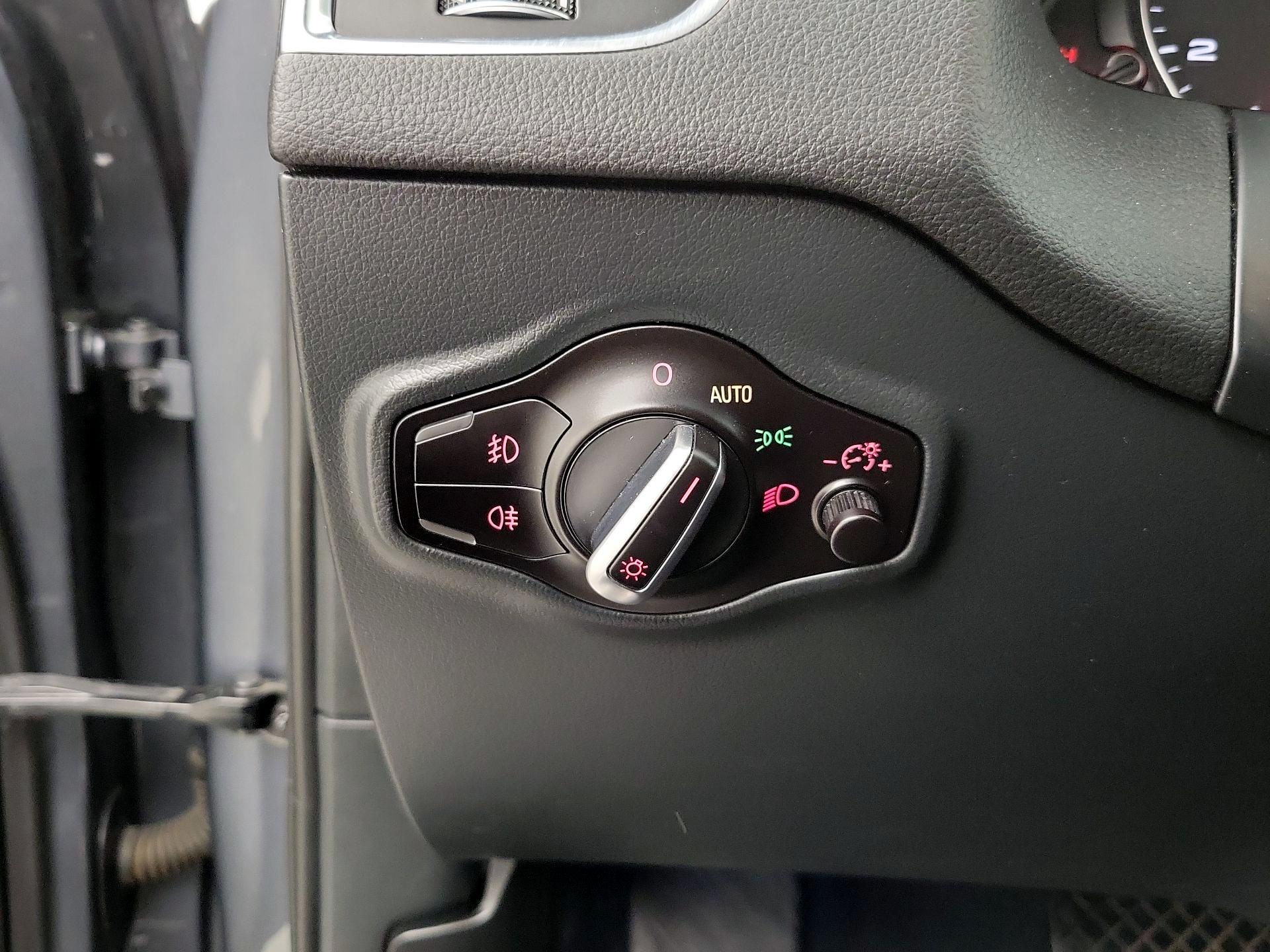 Thumbnail: 2016 Audi Q5 - 13