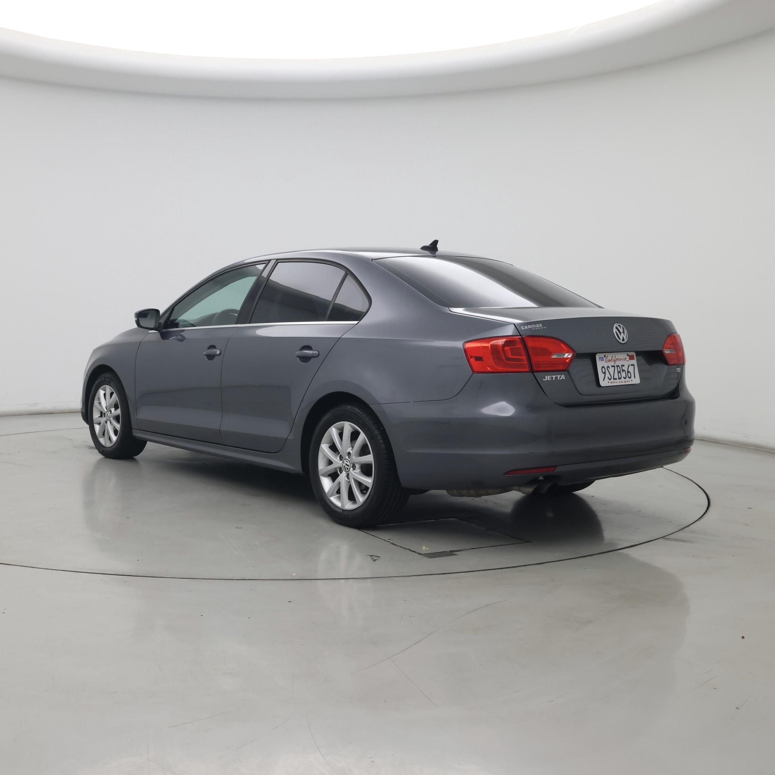 Thumbnail: 2014 Volkswagen Jetta - 2