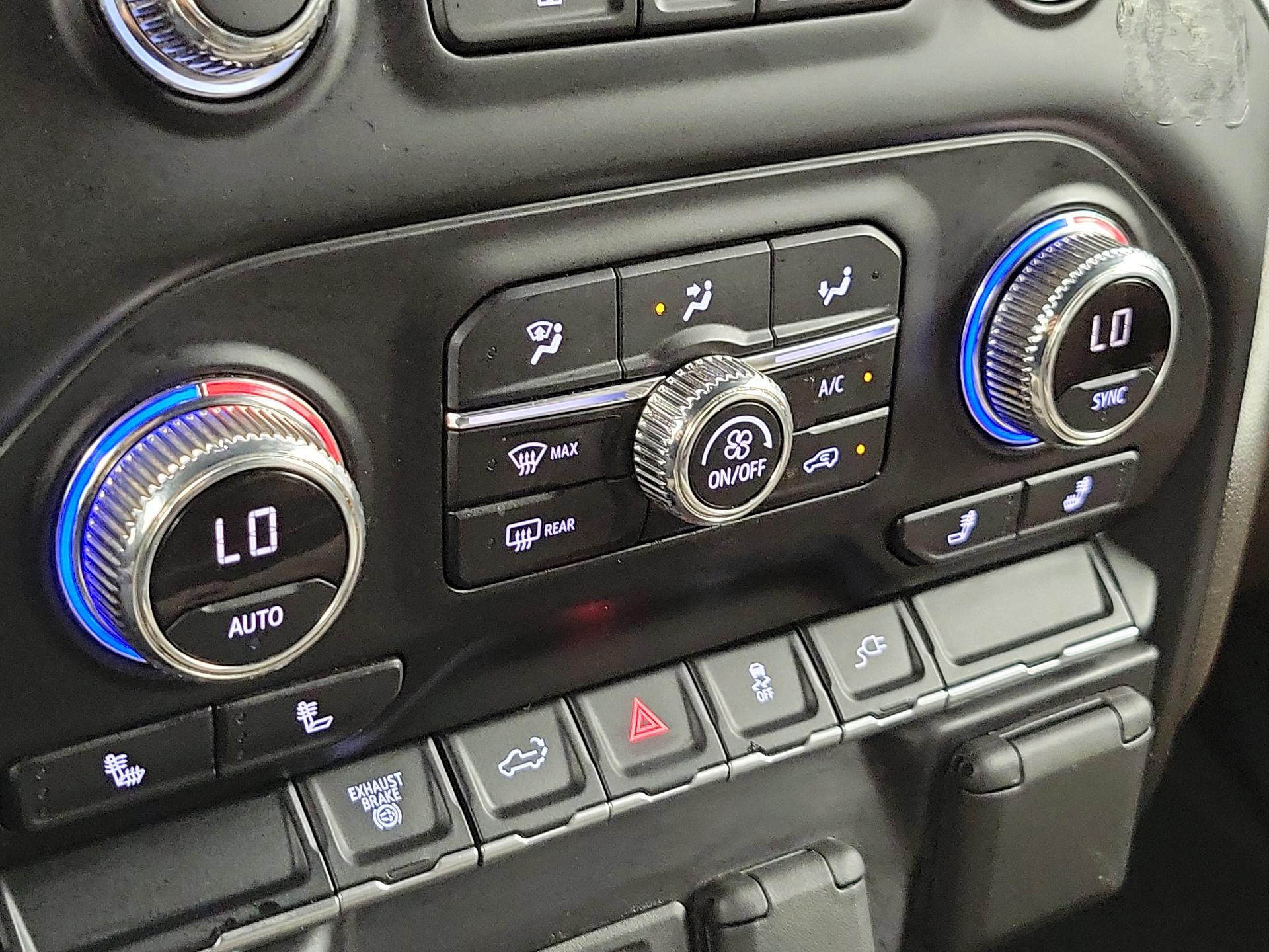 Thumbnail: 2022 GMC Sierra 2500 - 16