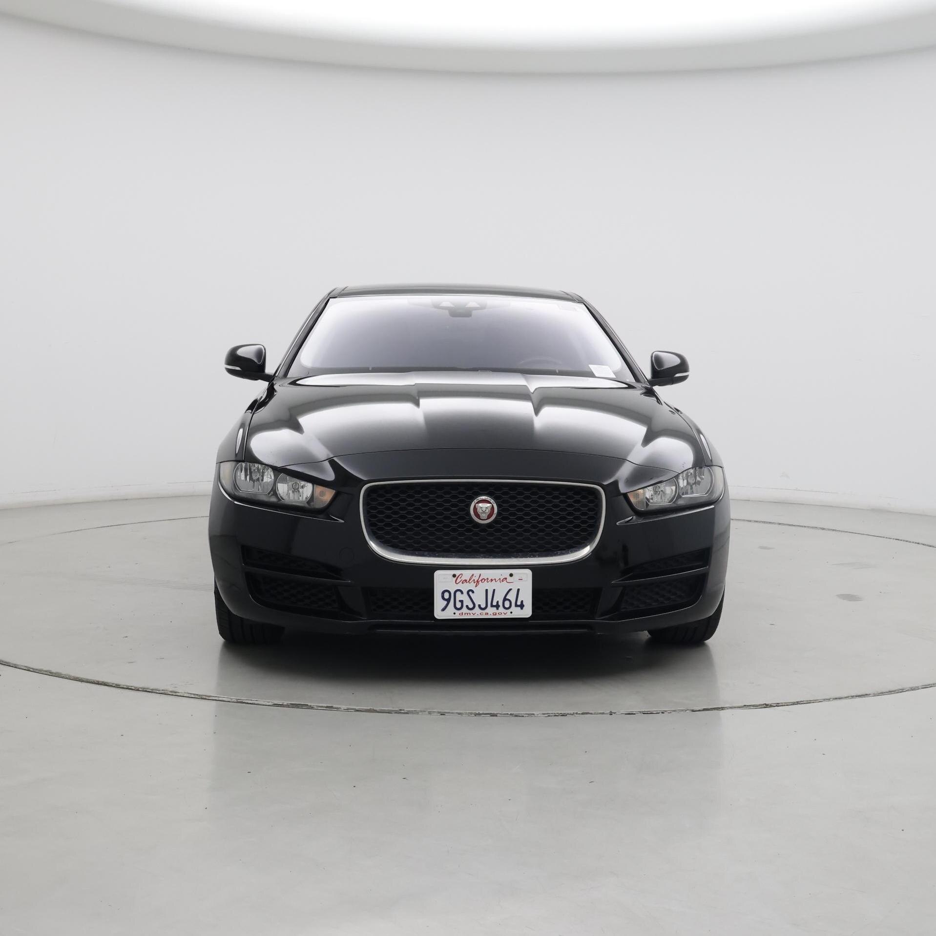 Thumbnail: 2019 Jaguar XE - 5