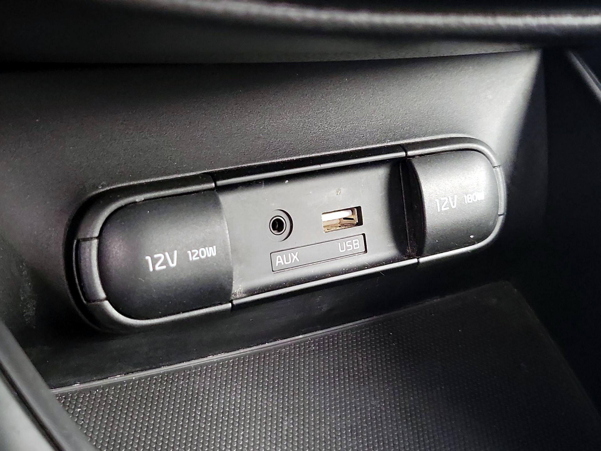 Thumbnail: 2018 Kia Soul - 17