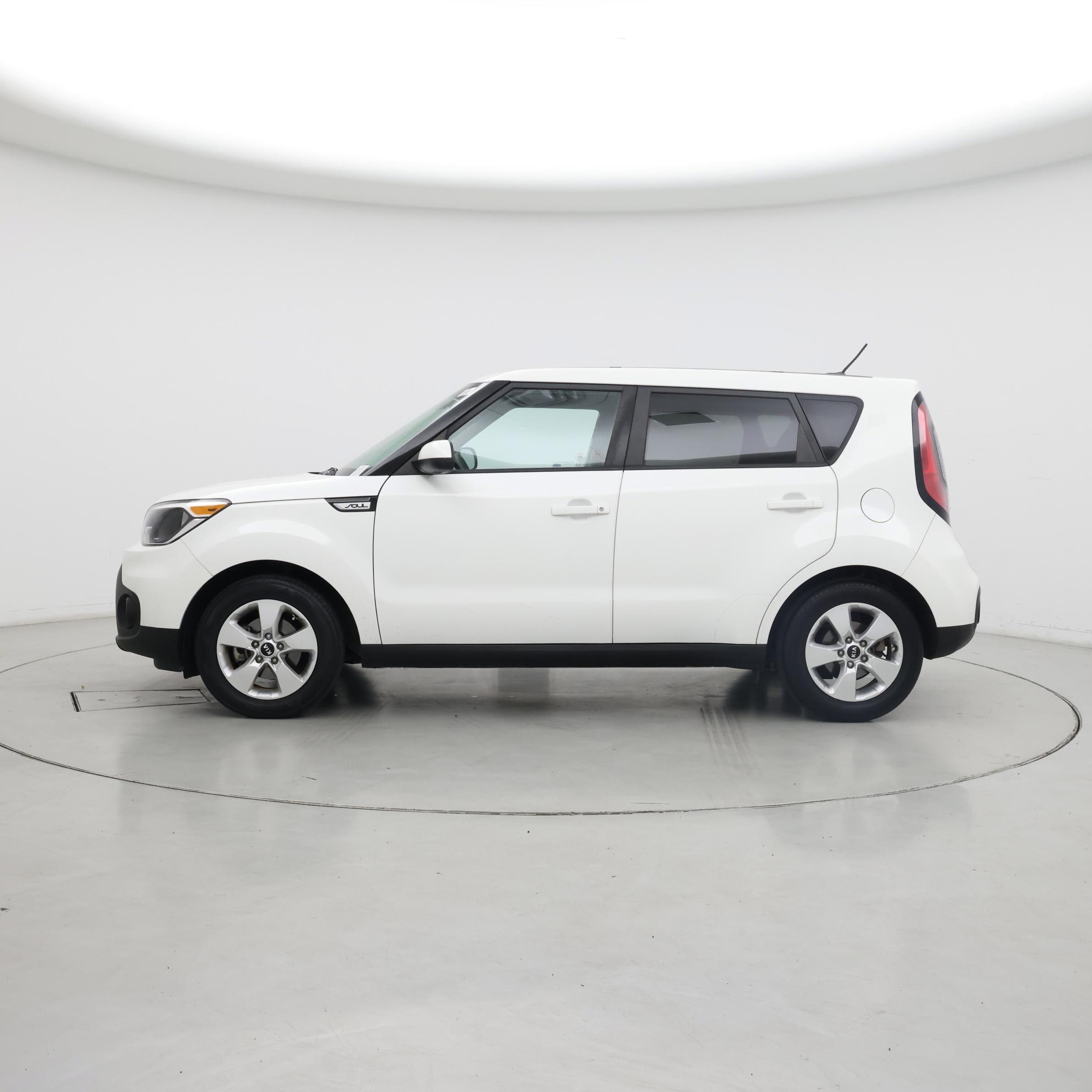 Thumbnail: 2018 Kia Soul - 3