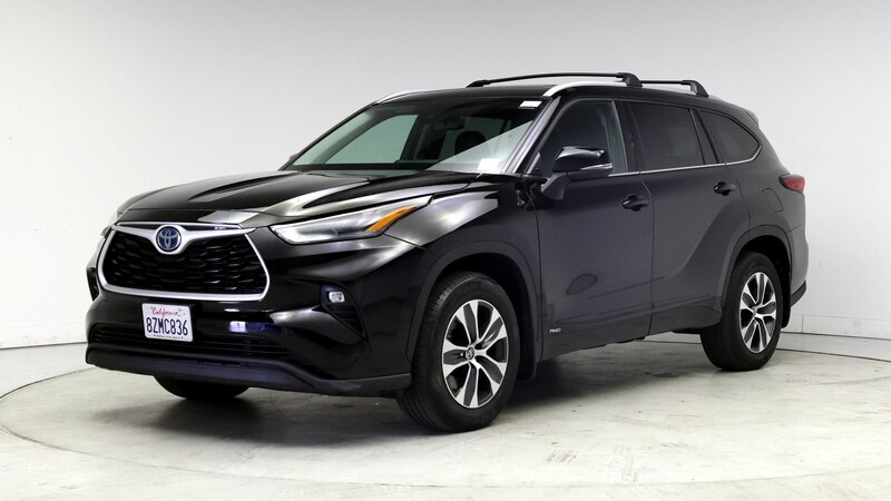 2022 Toyota Highlander XLE 4