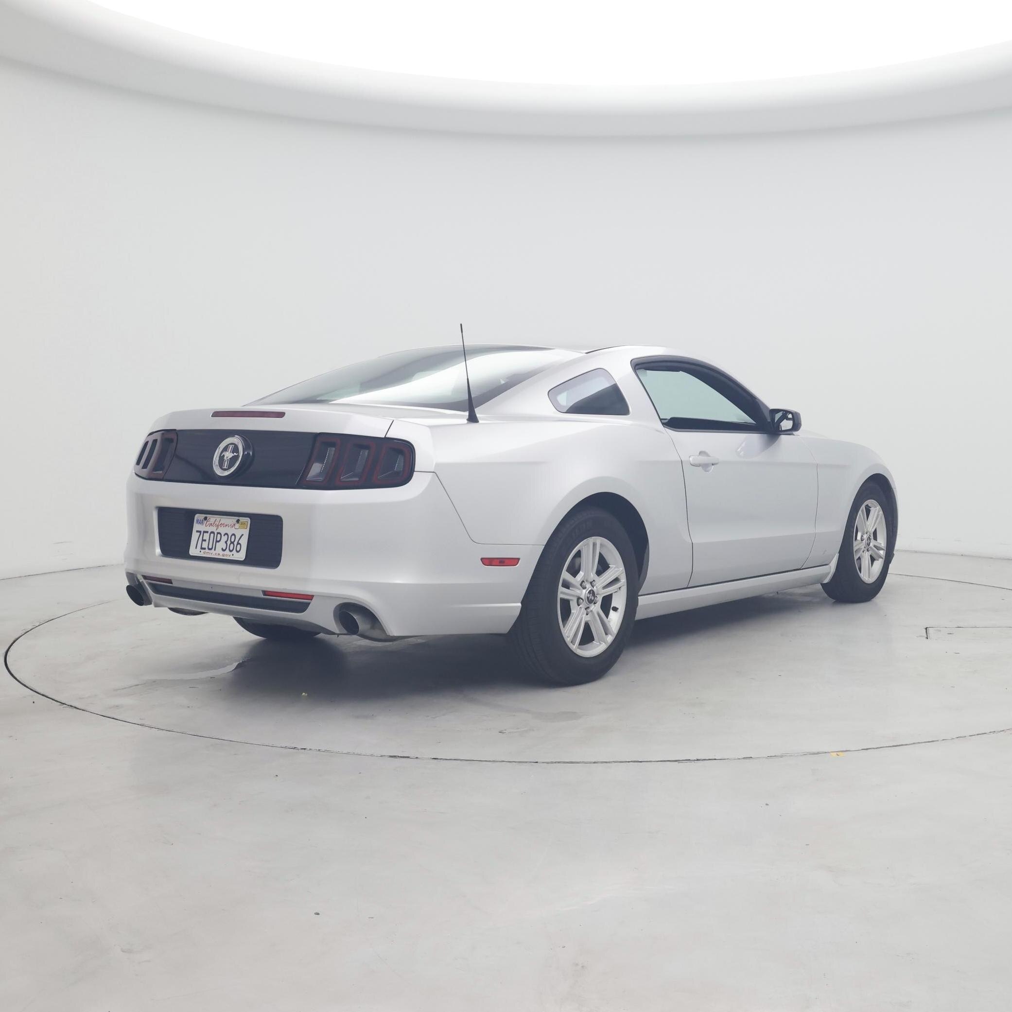 Thumbnail: 2014 Ford Mustang - 8