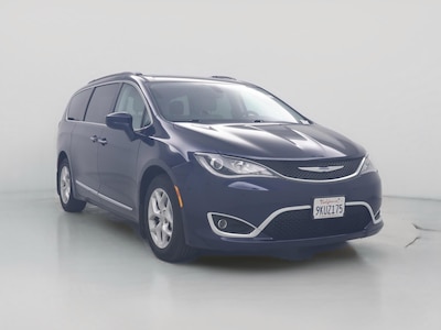 2017 Chrysler Pacifica Touring L -
                Irvine, CA