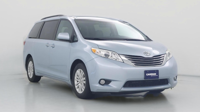 2015 Toyota Sienna XLE Hero Image