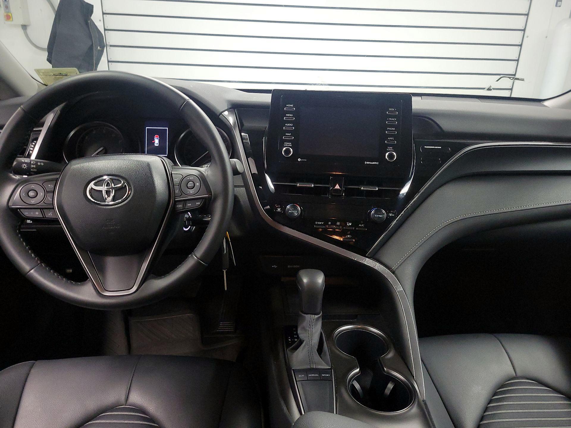 Thumbnail: 2024 Toyota Camry - 9