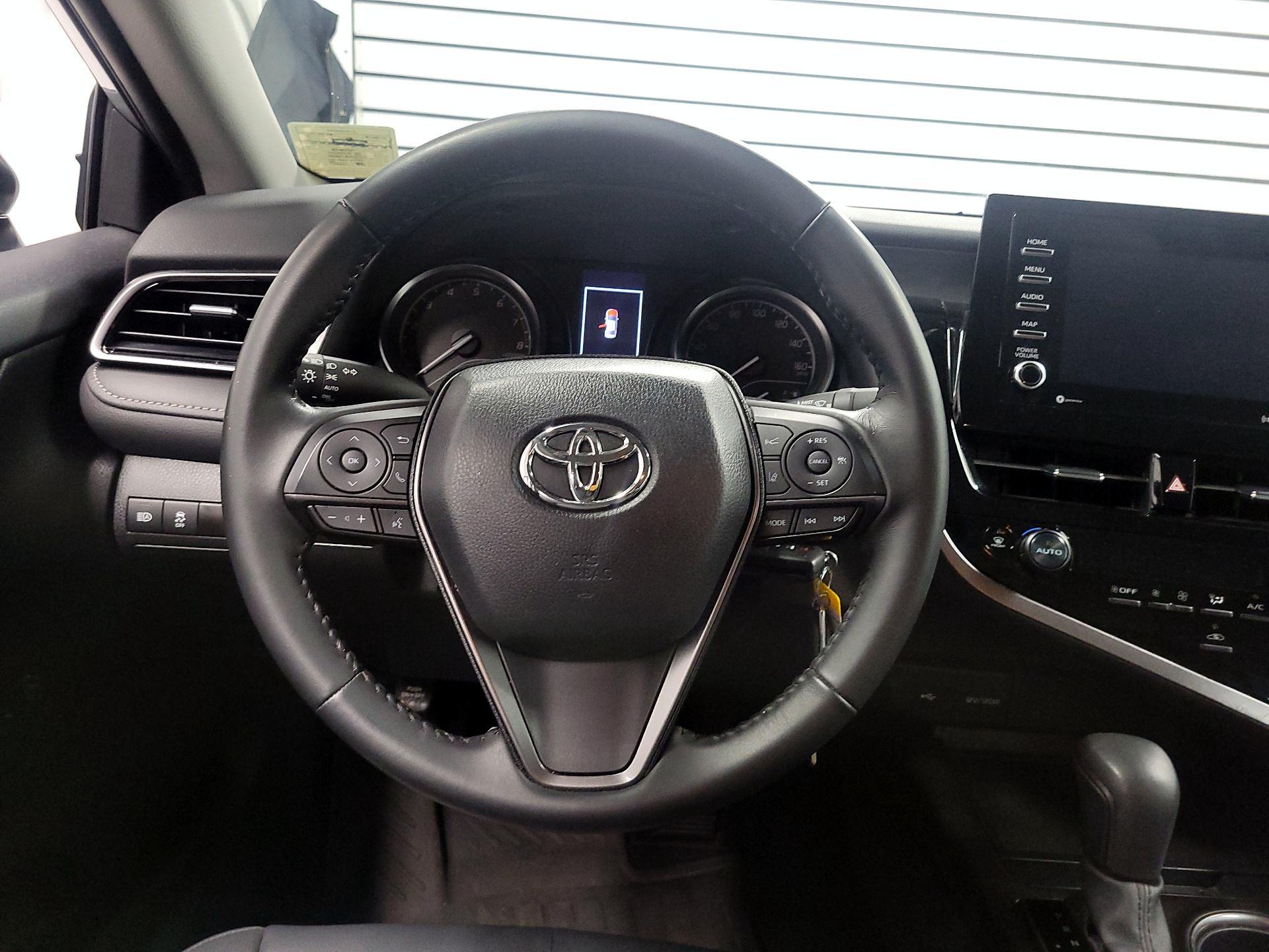 Thumbnail: 2024 Toyota Camry - 10