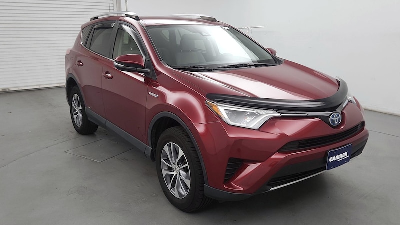 2018 Toyota RAV4 LE Hero Image