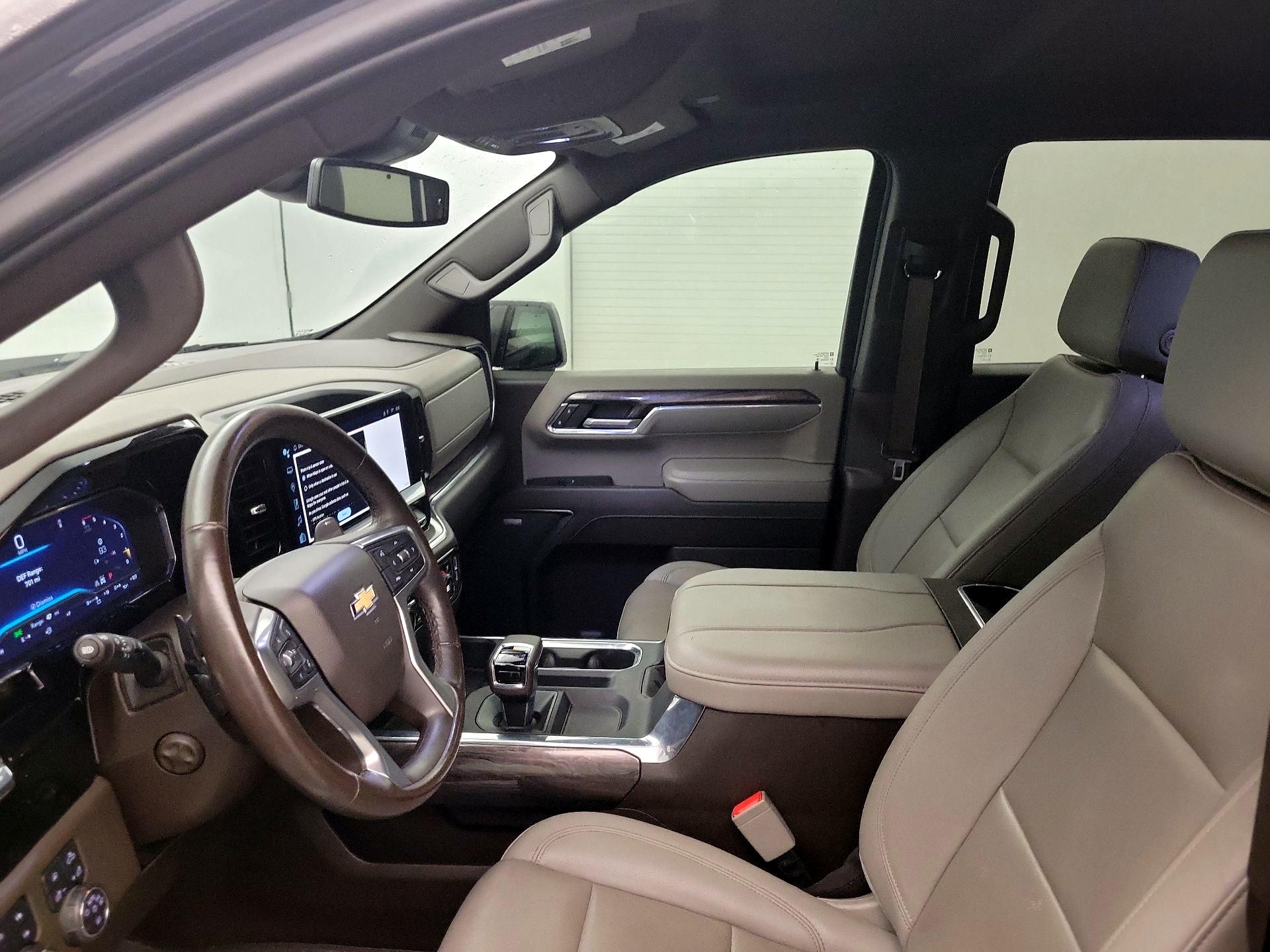 Thumbnail: 2023 Chevrolet Silverado 1500 - 11