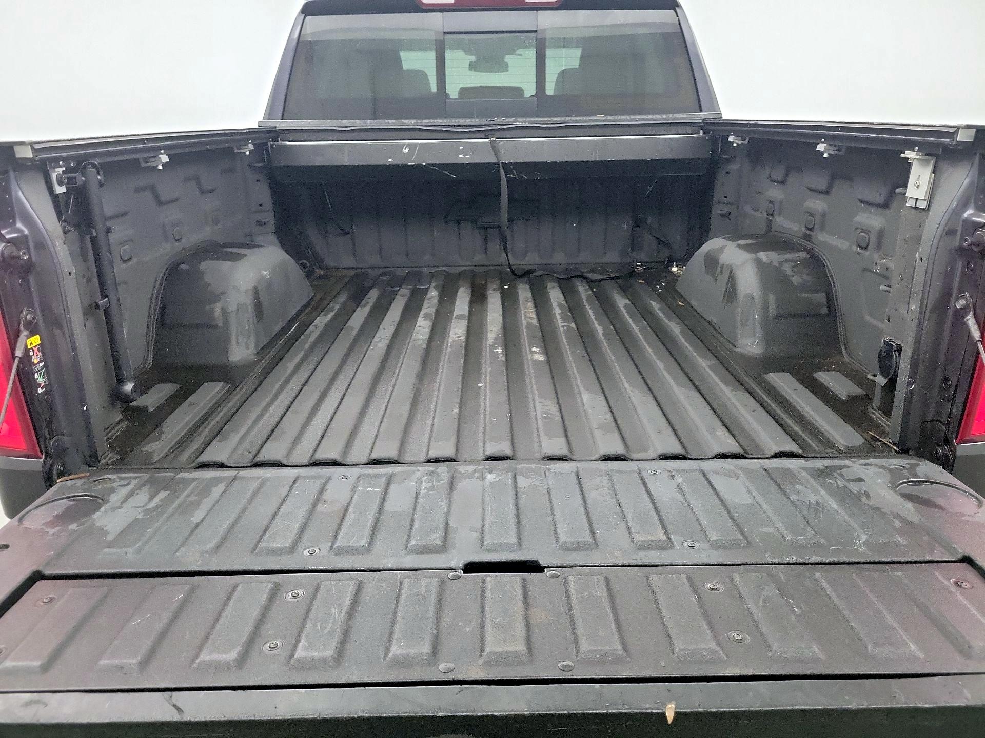 Thumbnail: 2023 Chevrolet Silverado 1500 - 20