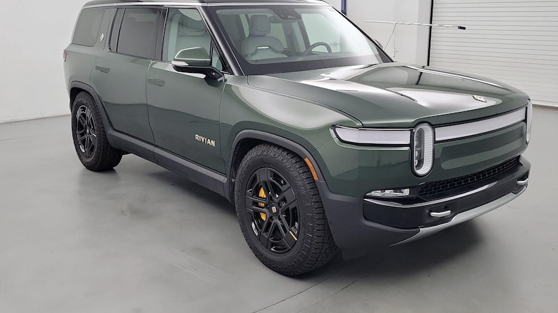 2023 Rivian R1S Adventure Hero Image