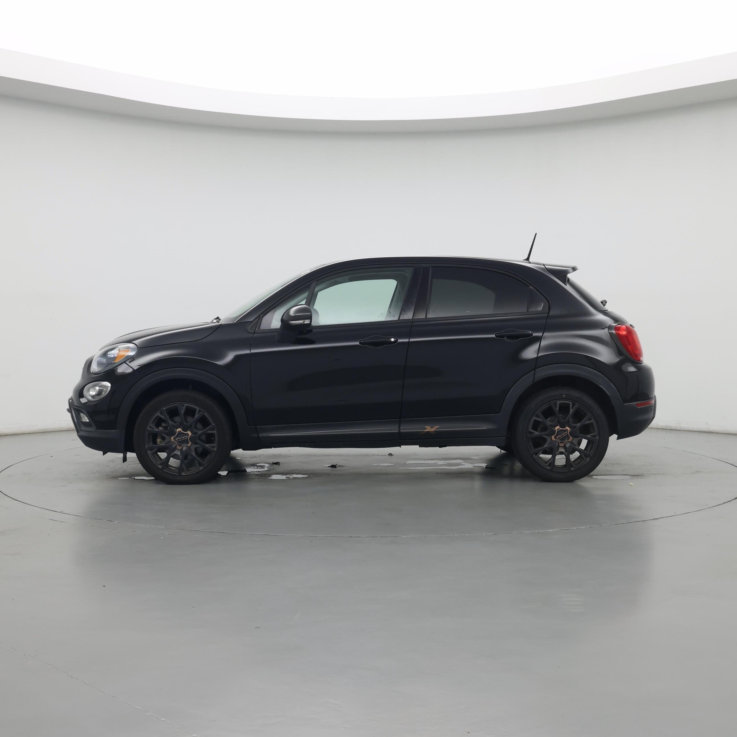 Thumbnail: 2018 Fiat 500X - 3