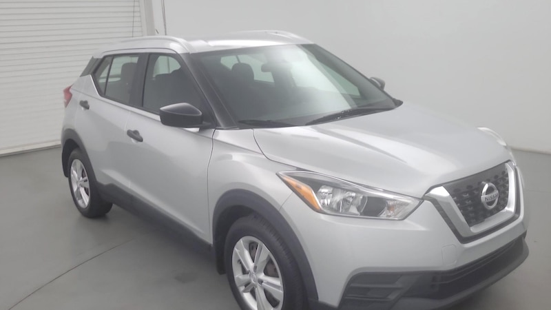 2019 Nissan Kicks S Hero Image
