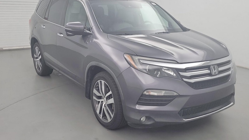 2017 Honda Pilot Touring Hero Image