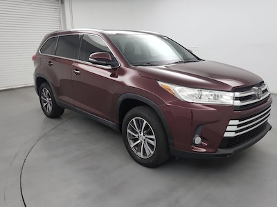 2019 Toyota Highlander XLE -
                Wilmington, NC