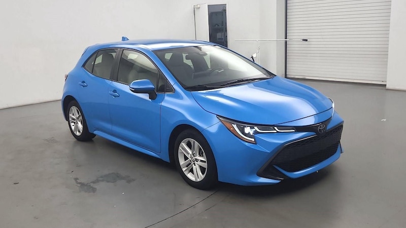 2021 Toyota Corolla SE Hero Image