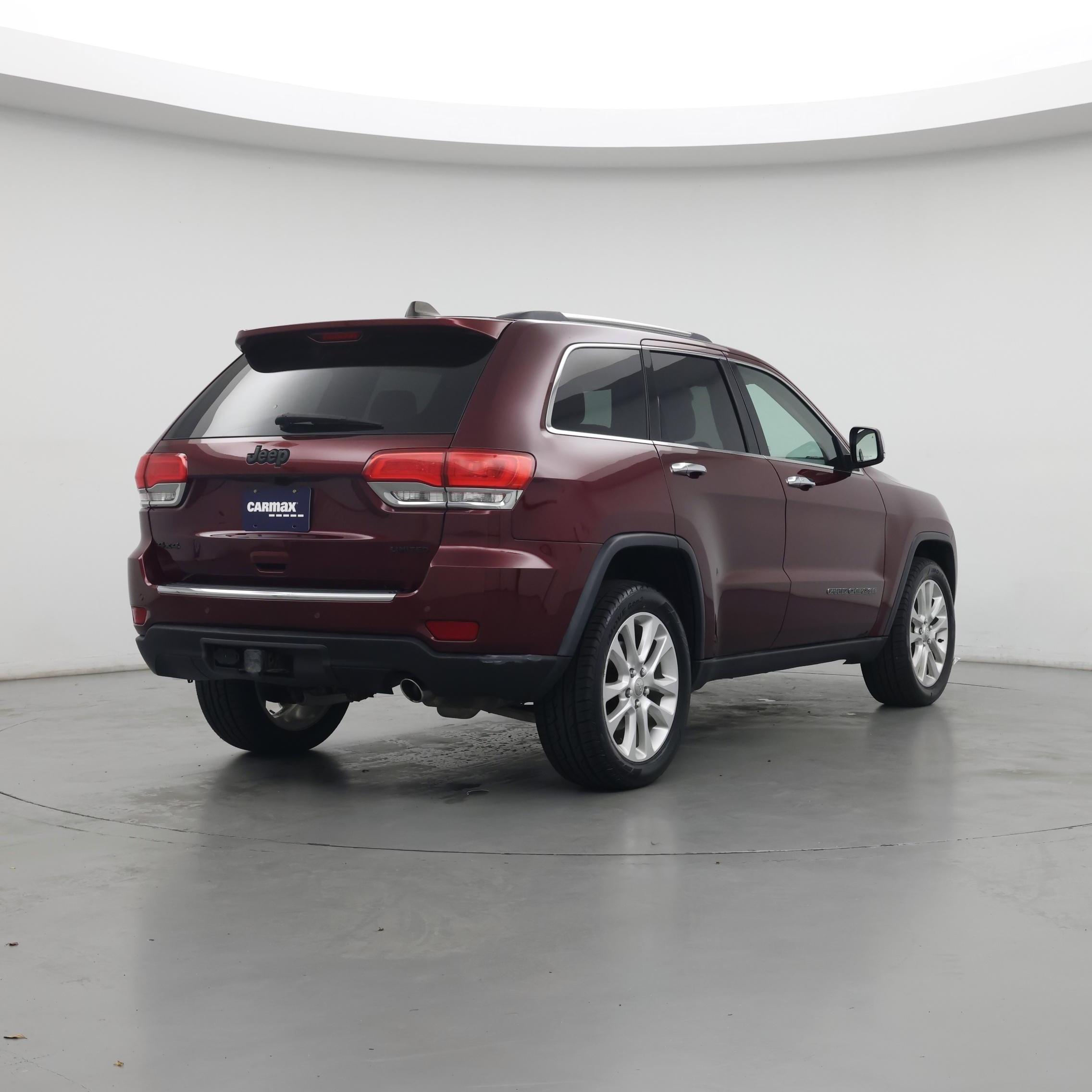 Thumbnail: 2017 Jeep Grand Cherokee - 8