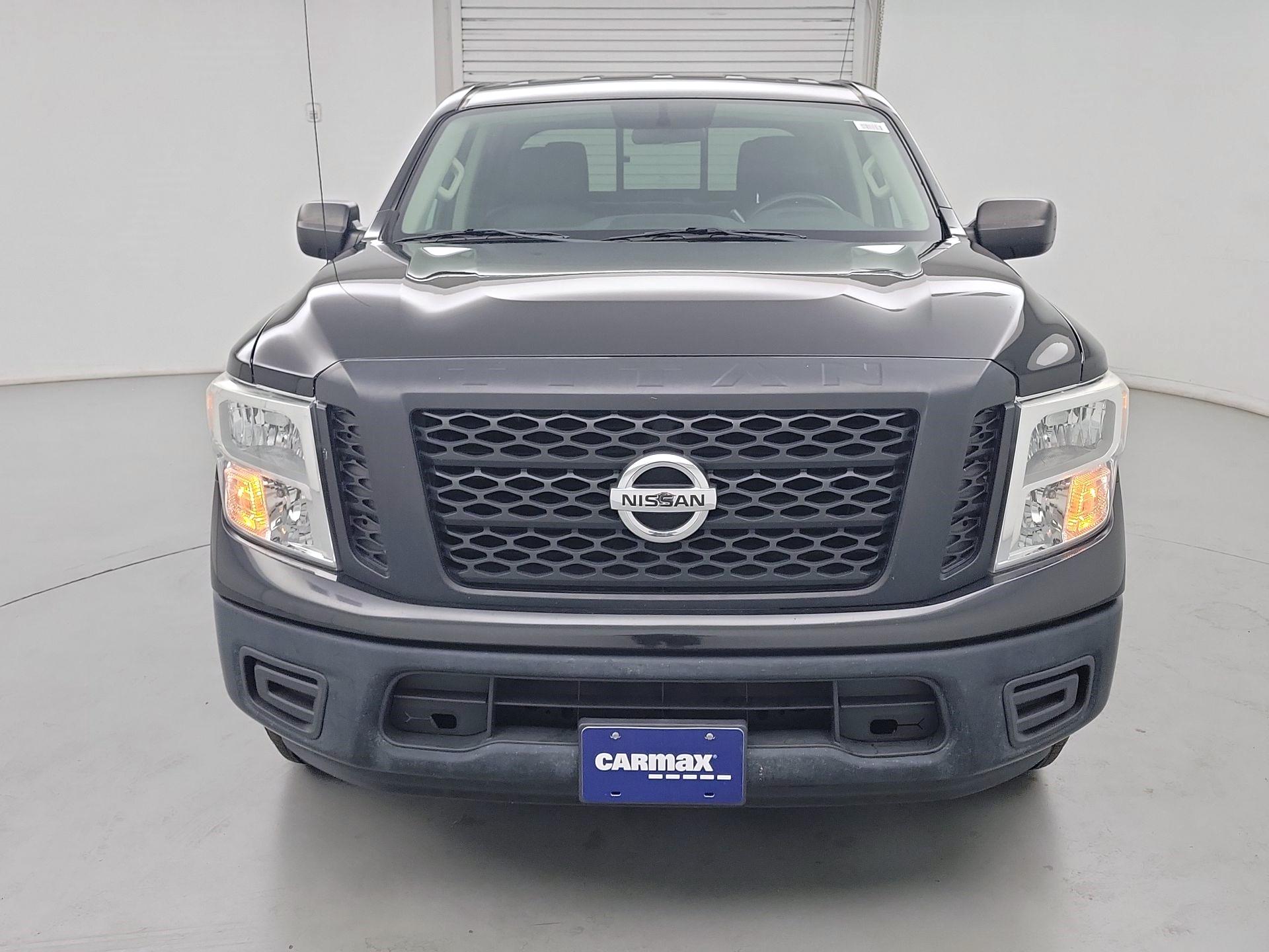 Thumbnail: 2017 Nissan Titan - 2