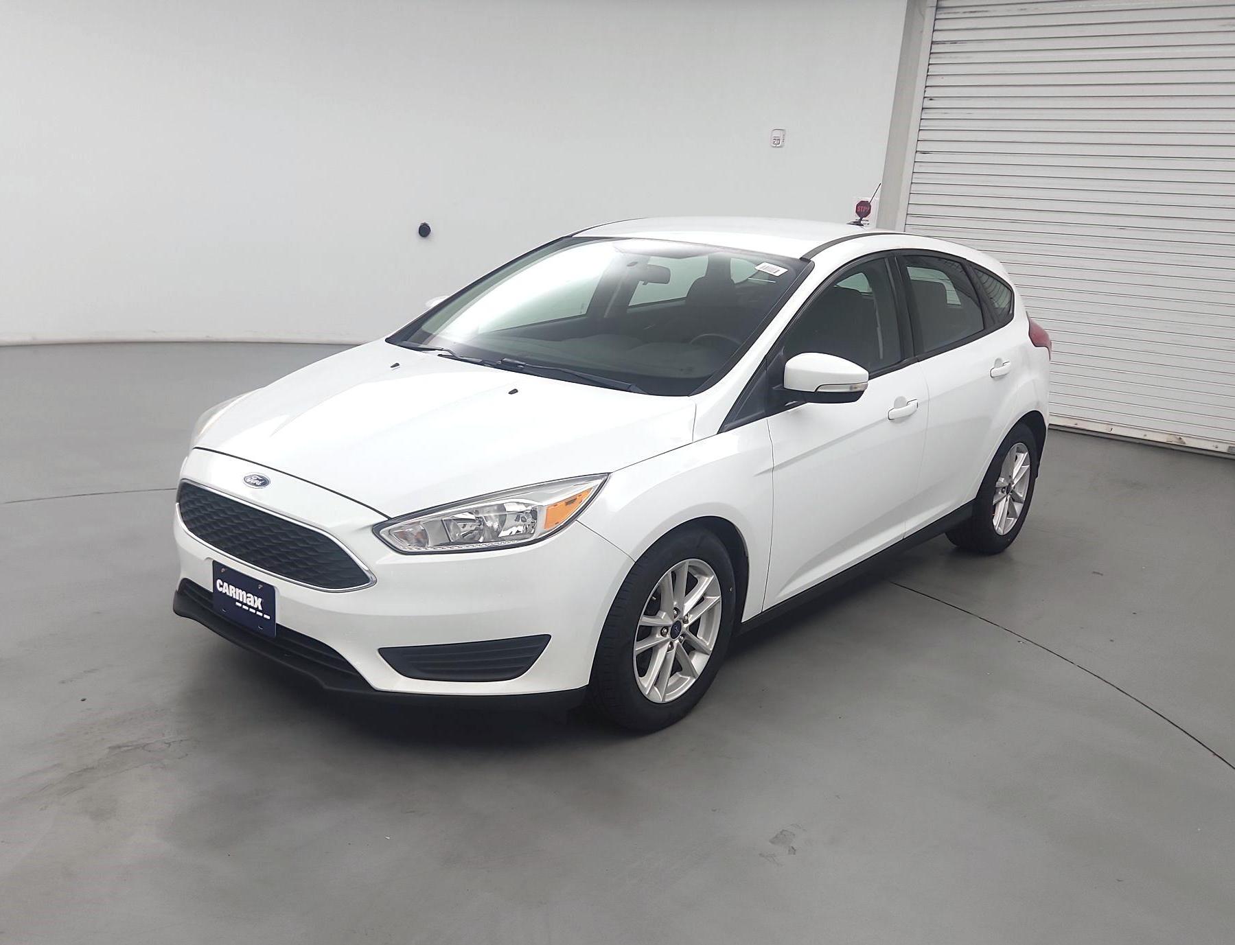 Thumbnail: 2017 Ford Focus - 3