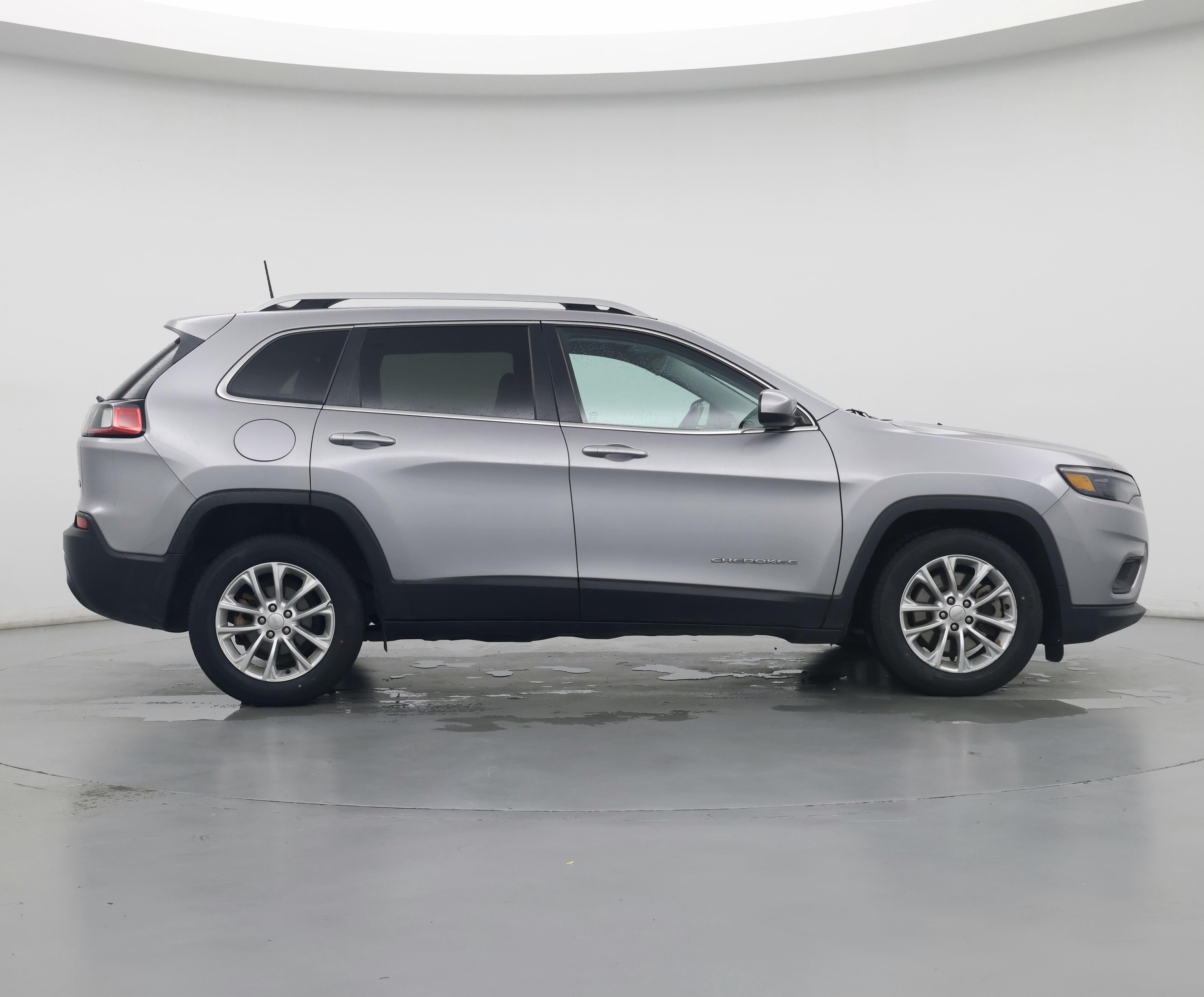 Thumbnail: 2019 Jeep Cherokee - 7
