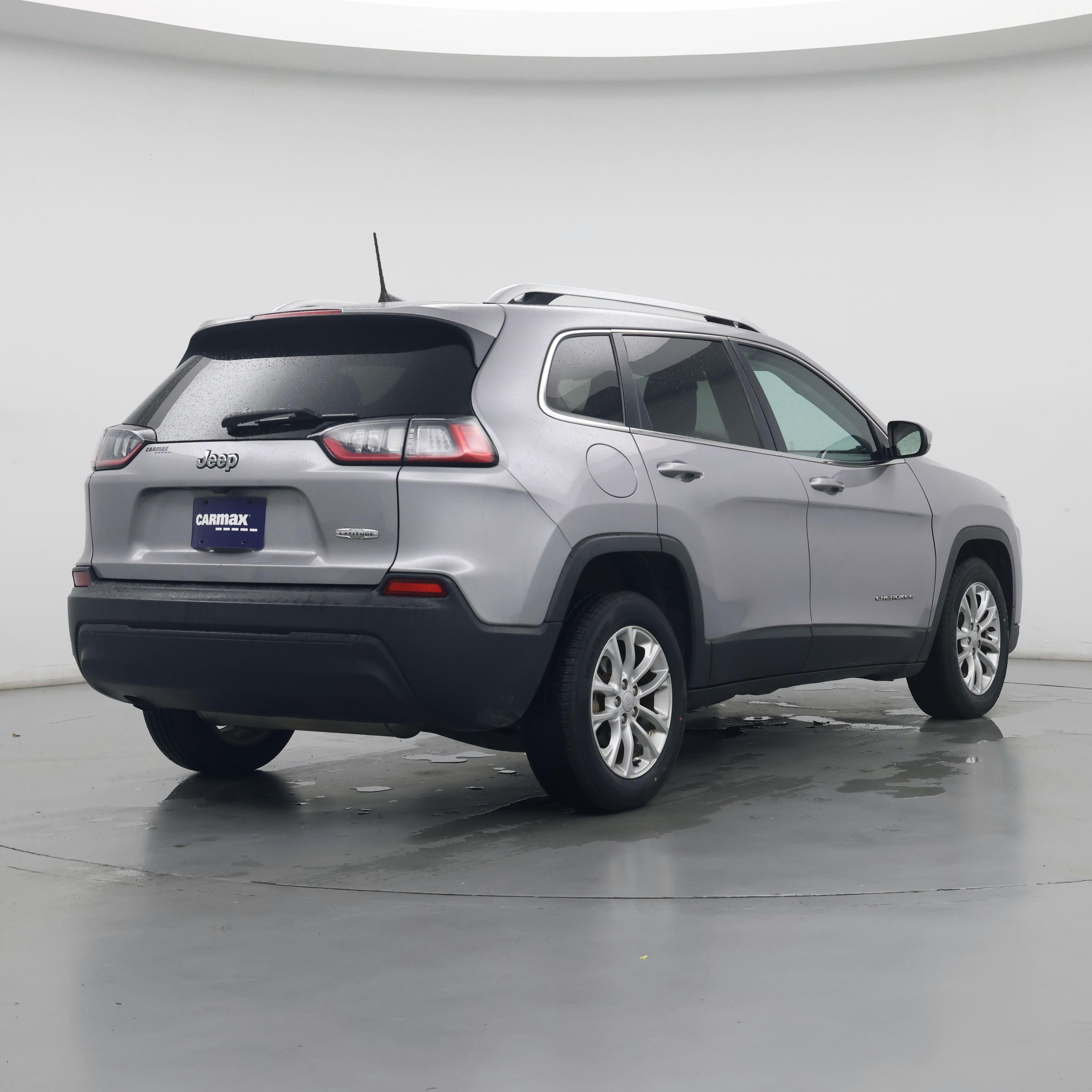 Thumbnail: 2019 Jeep Cherokee - 8
