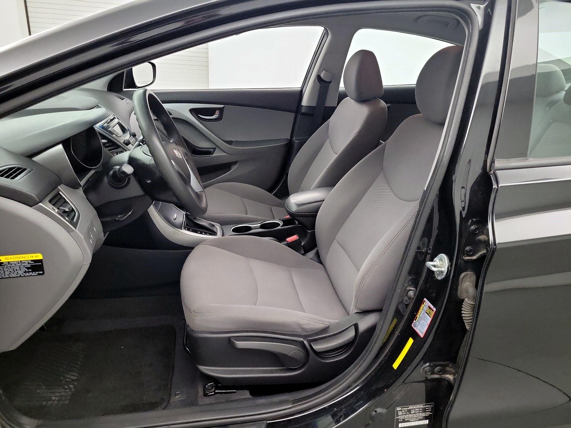 Thumbnail: 2016 Hyundai Elantra - 9