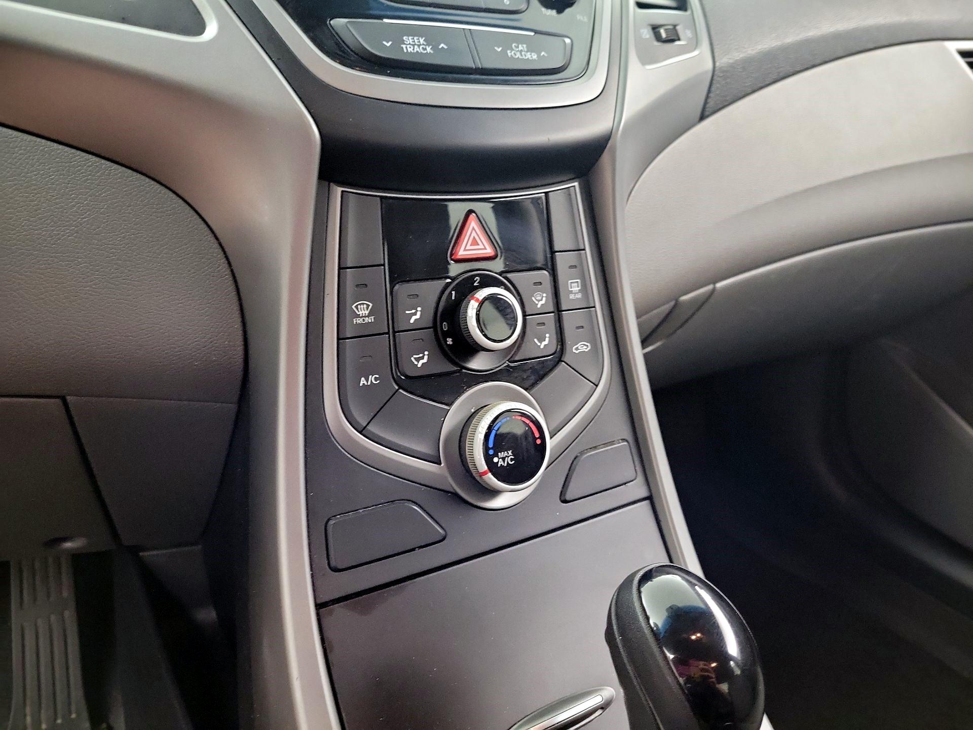 Thumbnail: 2016 Hyundai Elantra - 13