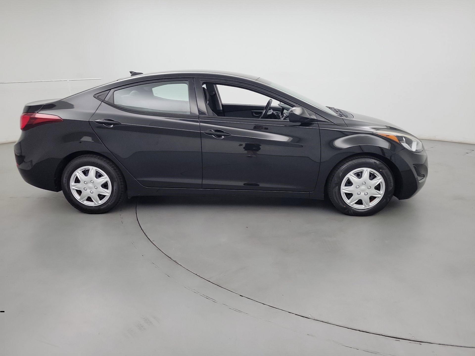 Thumbnail: 2016 Hyundai Elantra - 4