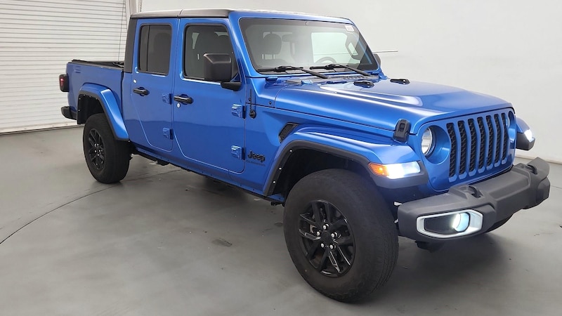 2022 Jeep Gladiator Sport S Hero Image