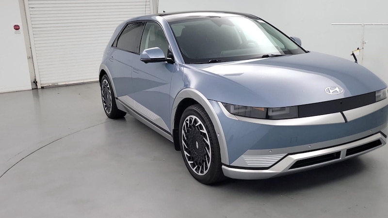 2022 Hyundai Ioniq 5 Limited Hero Image