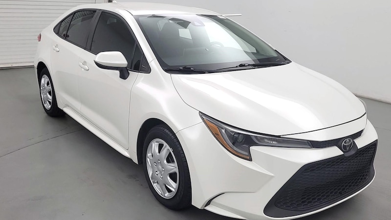2020 Toyota Corolla LE Hero Image