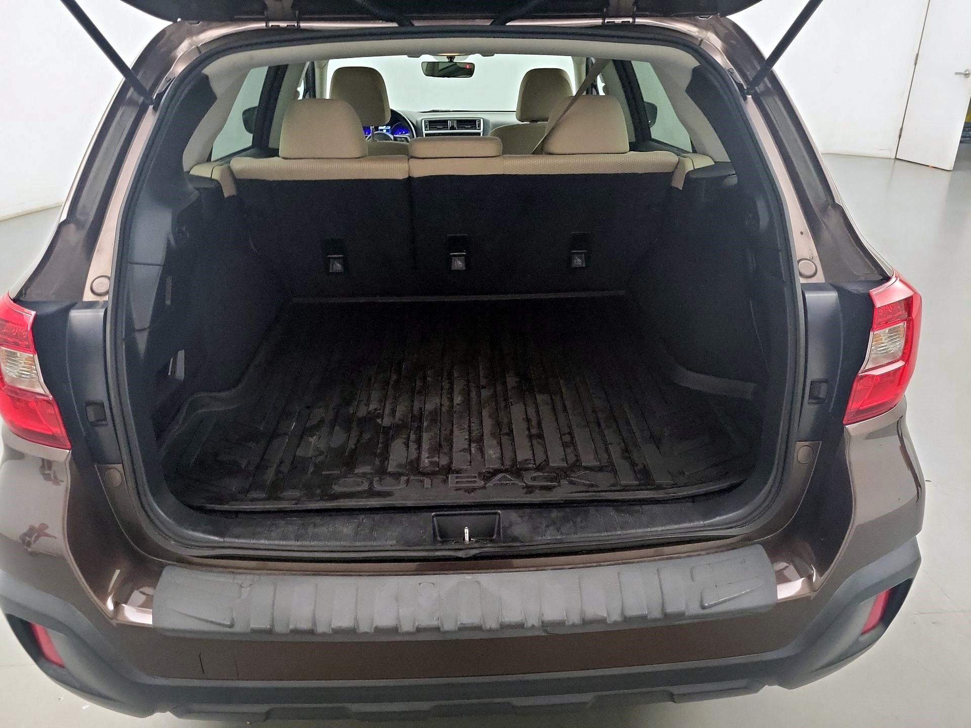Thumbnail: 2019 Subaru Outback - 18