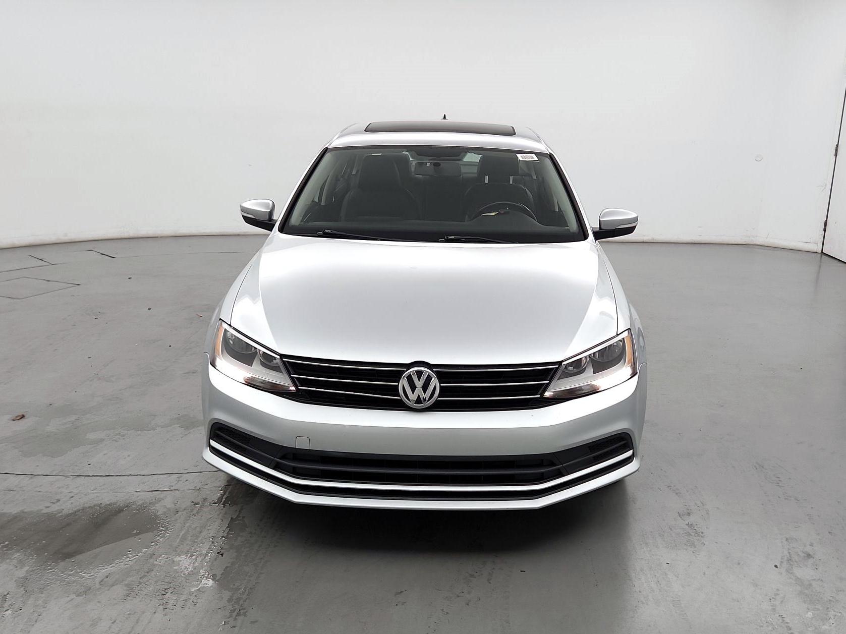 Thumbnail: 2015 Volkswagen Jetta - 2