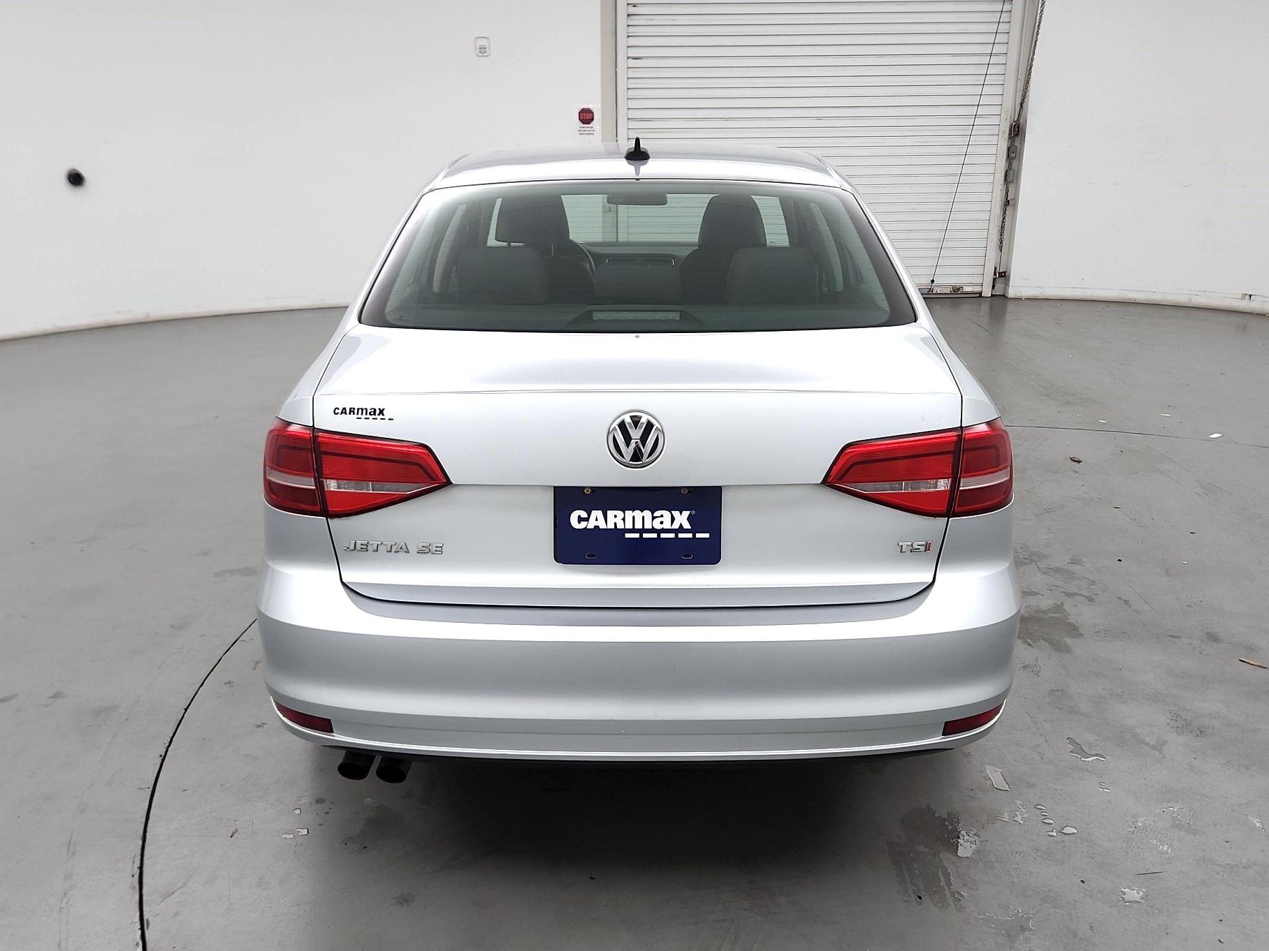 Thumbnail: 2015 Volkswagen Jetta - 6
