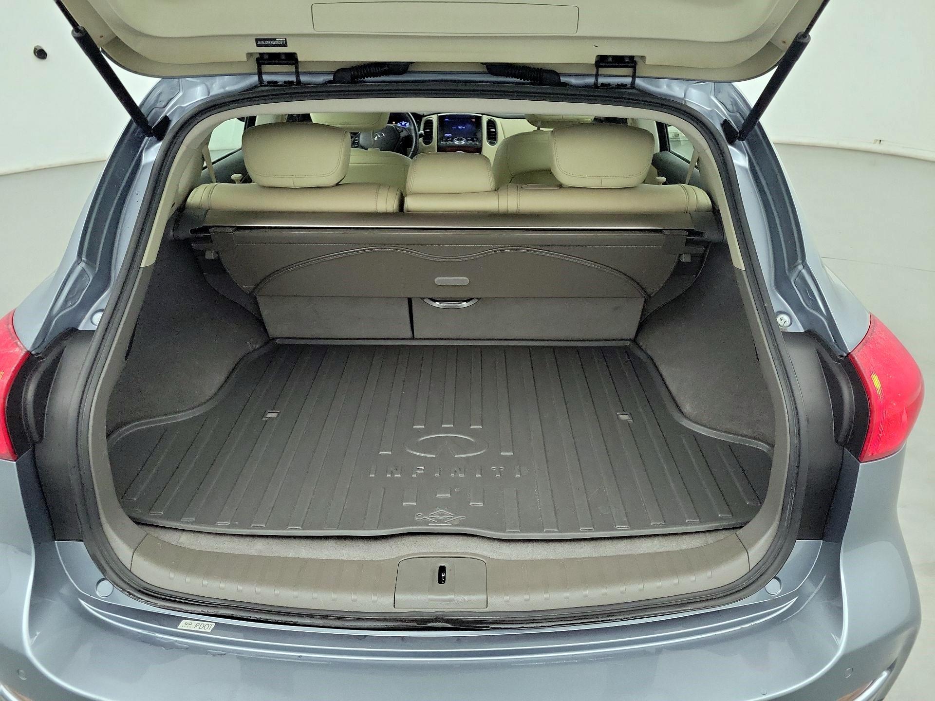 Thumbnail: 2016 INFINITI QX50 - 20