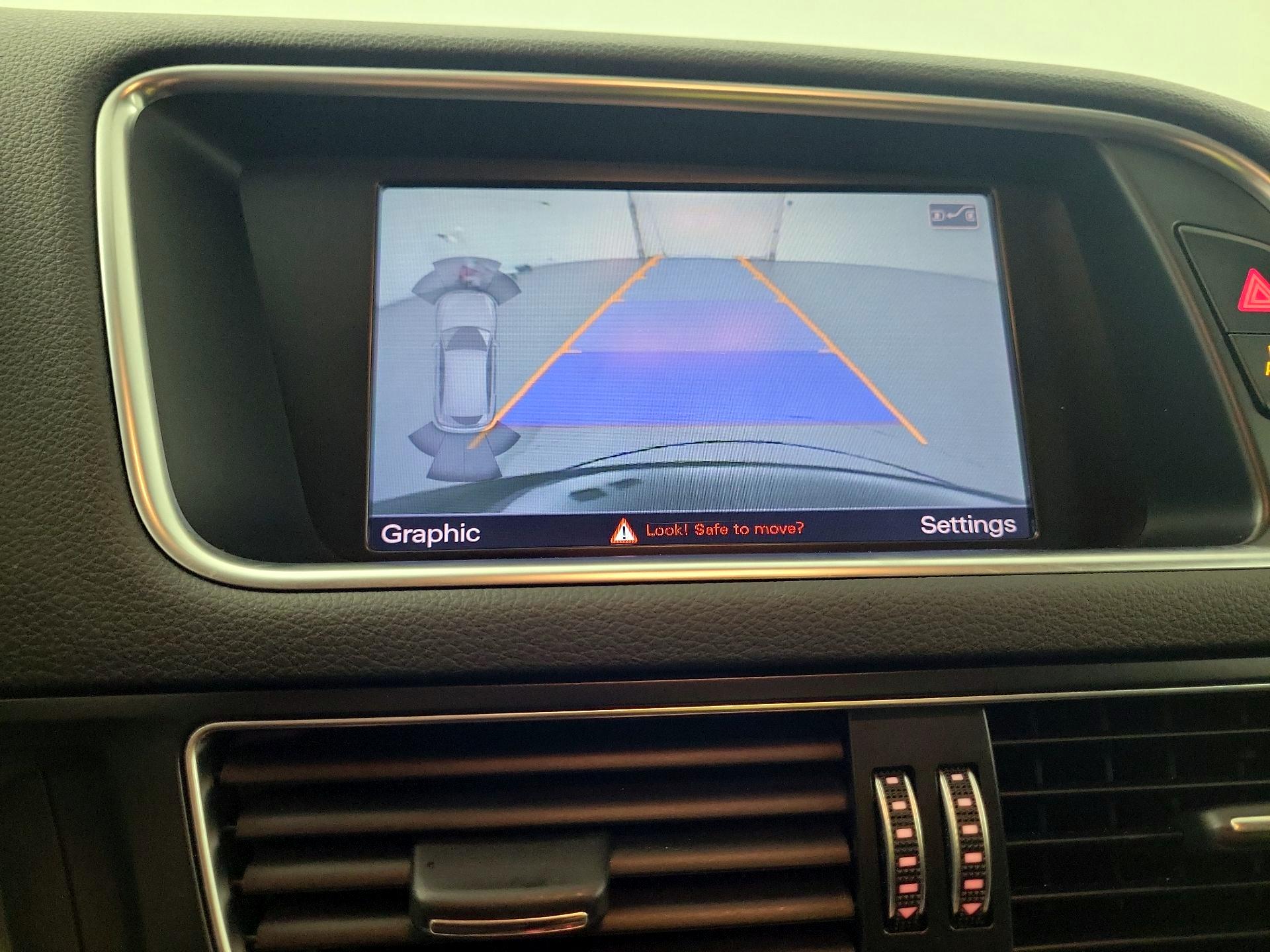 Thumbnail: 2014 Audi Q5 - 14