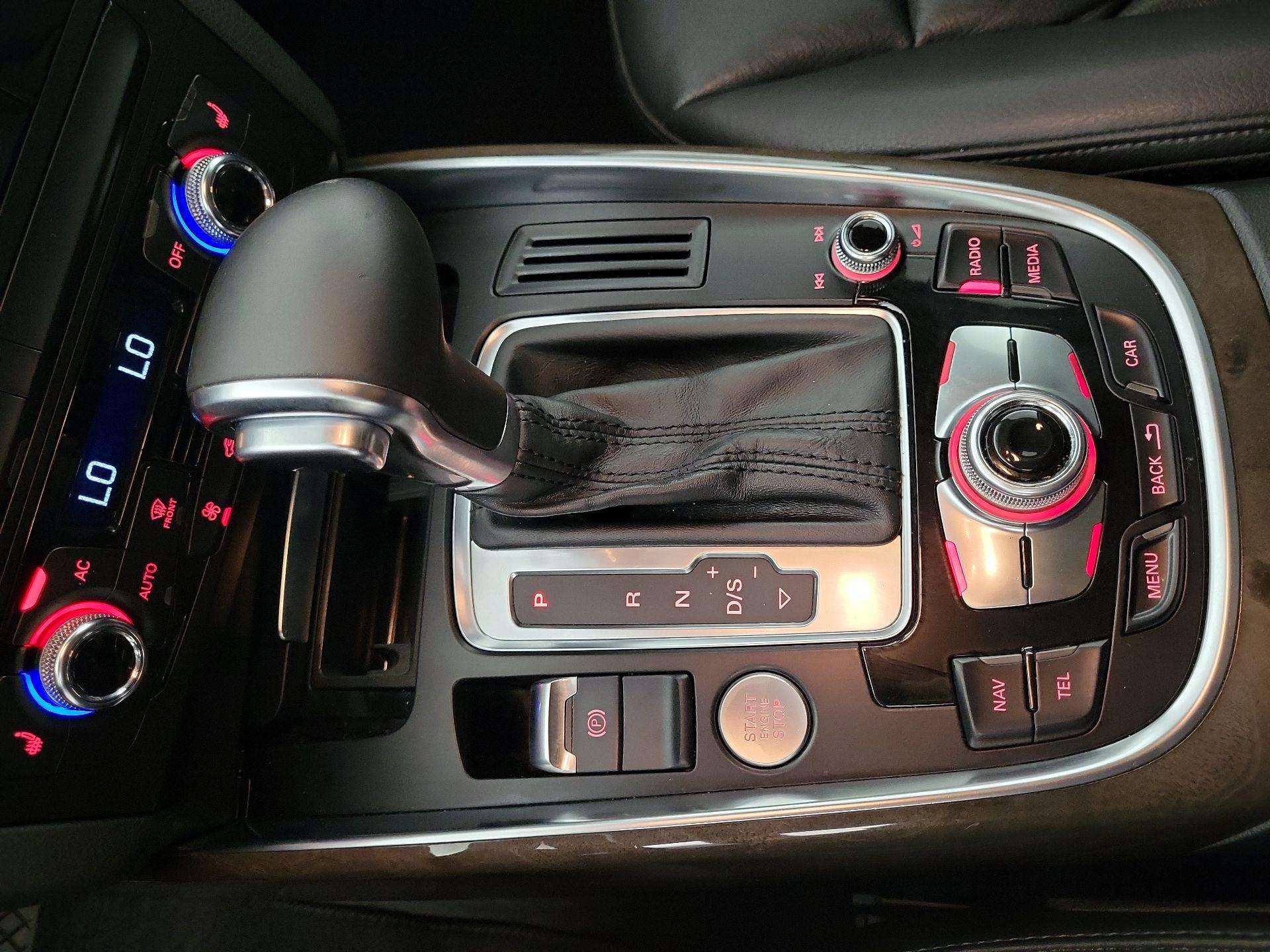 Thumbnail: 2014 Audi Q5 - 17
