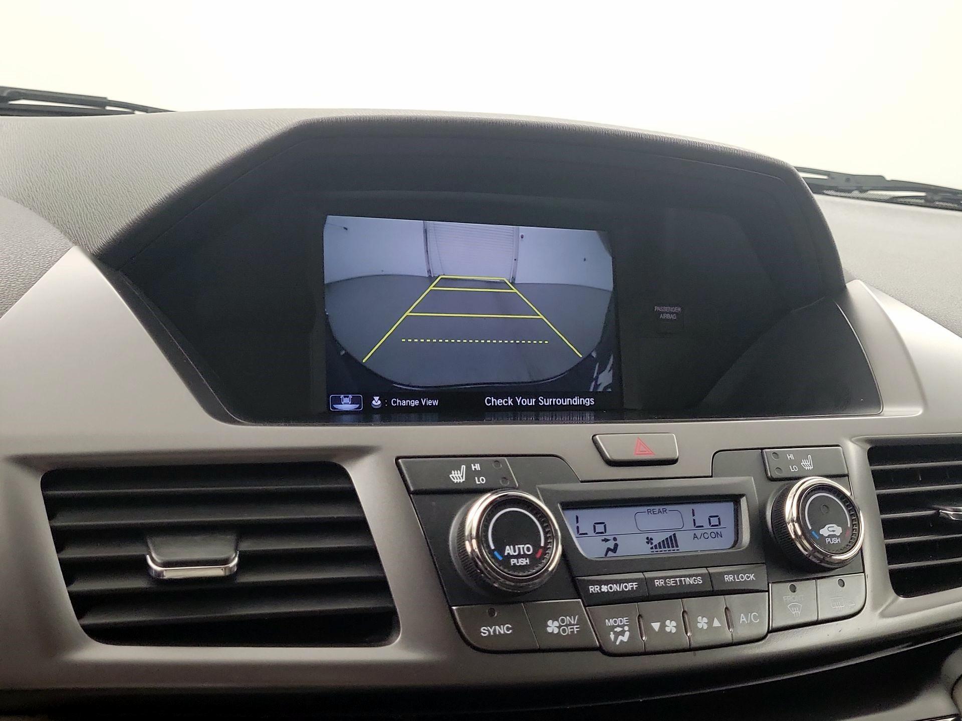 Thumbnail: 2014 Honda Odyssey - 13