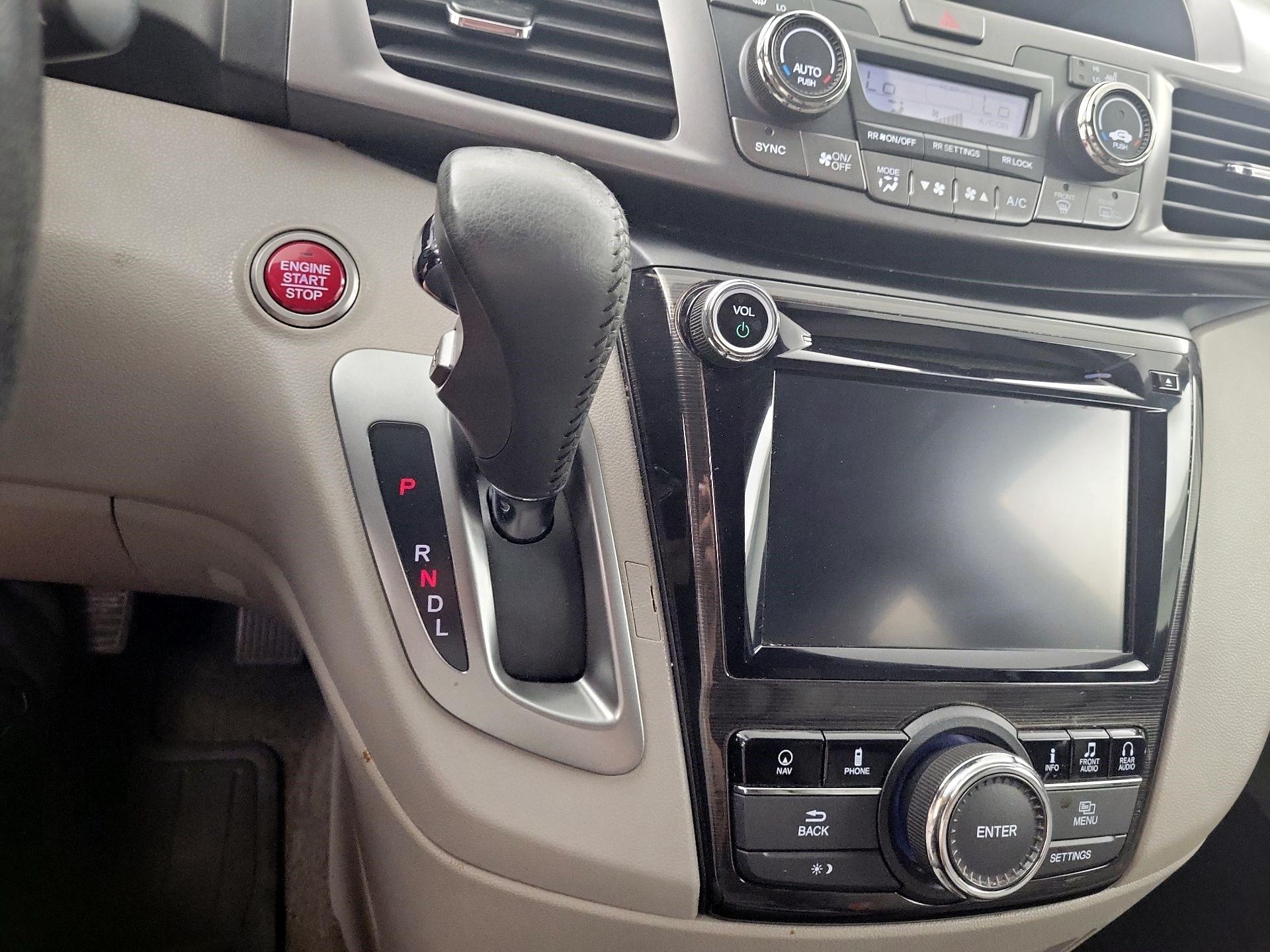 Thumbnail: 2014 Honda Odyssey - 16